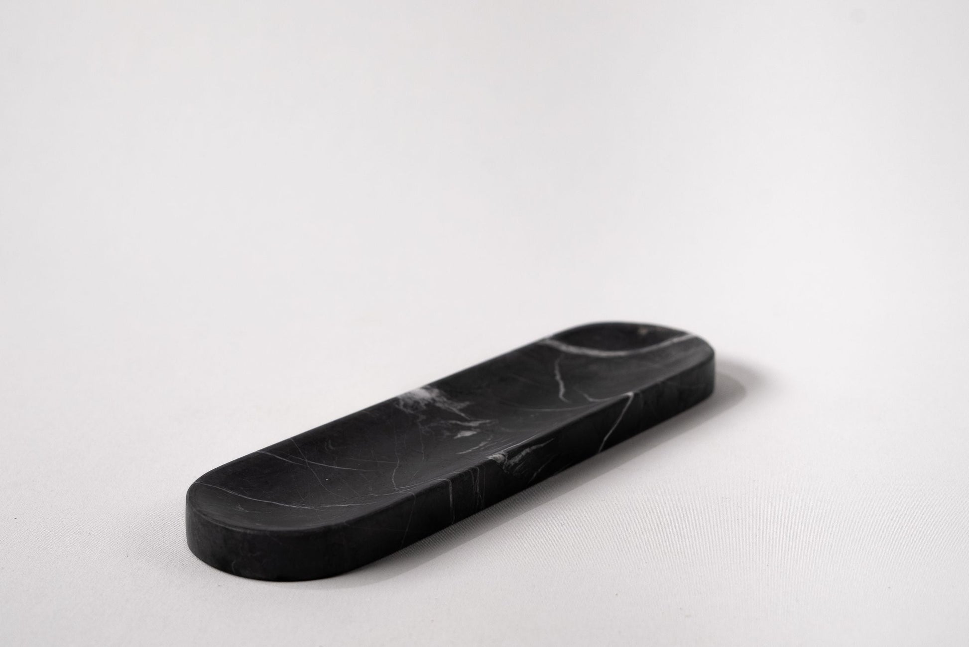 Doris Oval Sunumluk