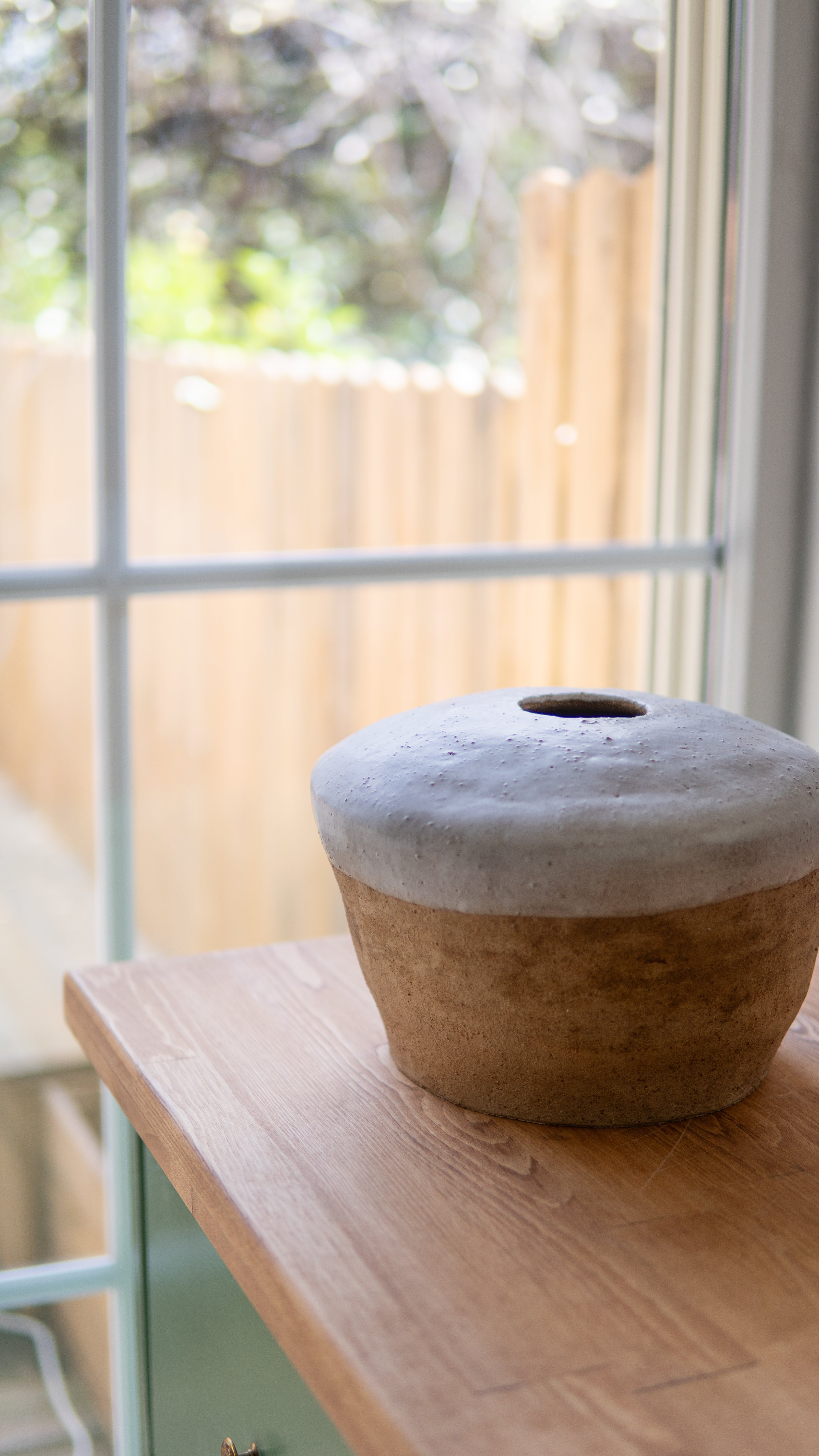 Seramik Beyaz Mat Sır Dokulu Stoneware Vazo