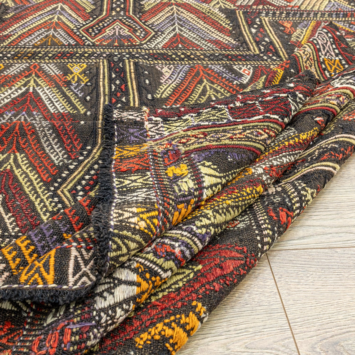Ebren Geometrik El Dokuma Kilim 171x185 cm