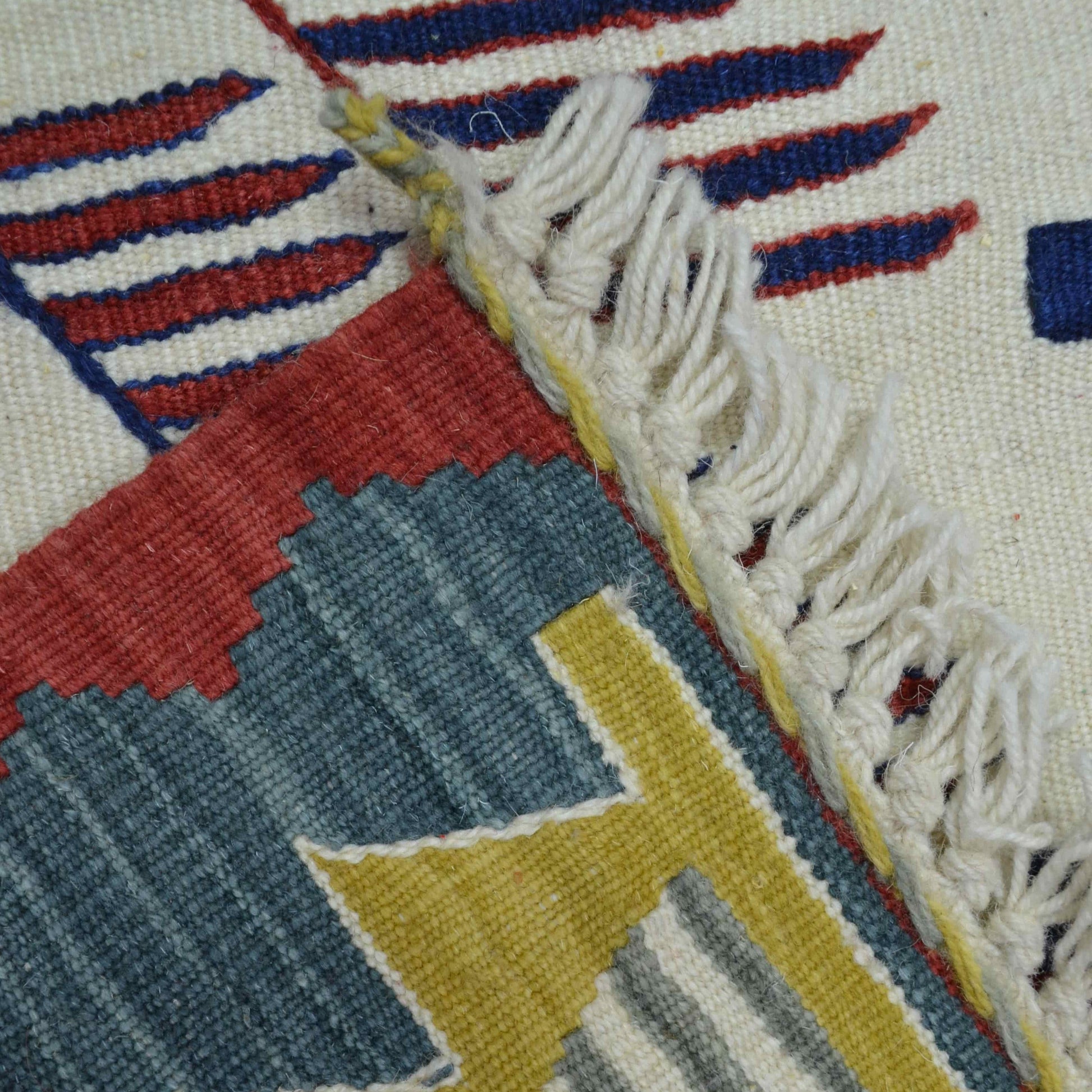 El Dokuma Uşak Kilim