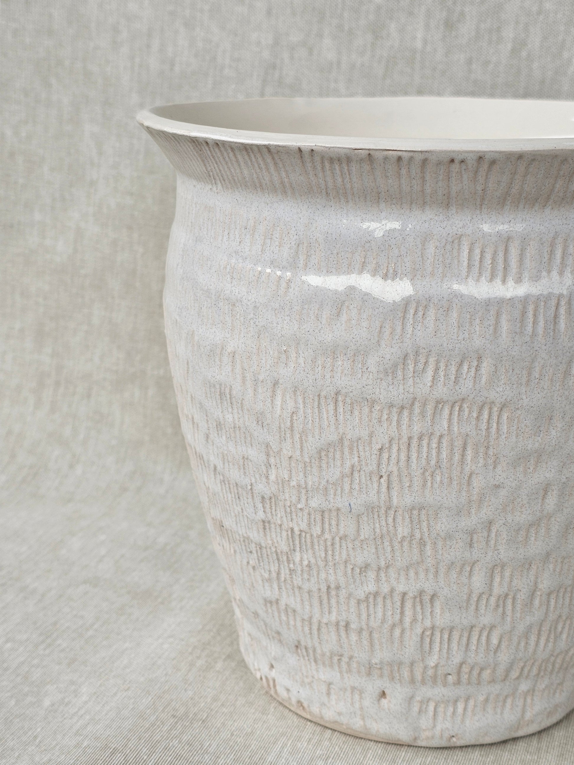 El Yapımı Dokulu Seramik Saksı / Vazo-Vazo-Zeynep Karataş Ceramics-NowShopFun