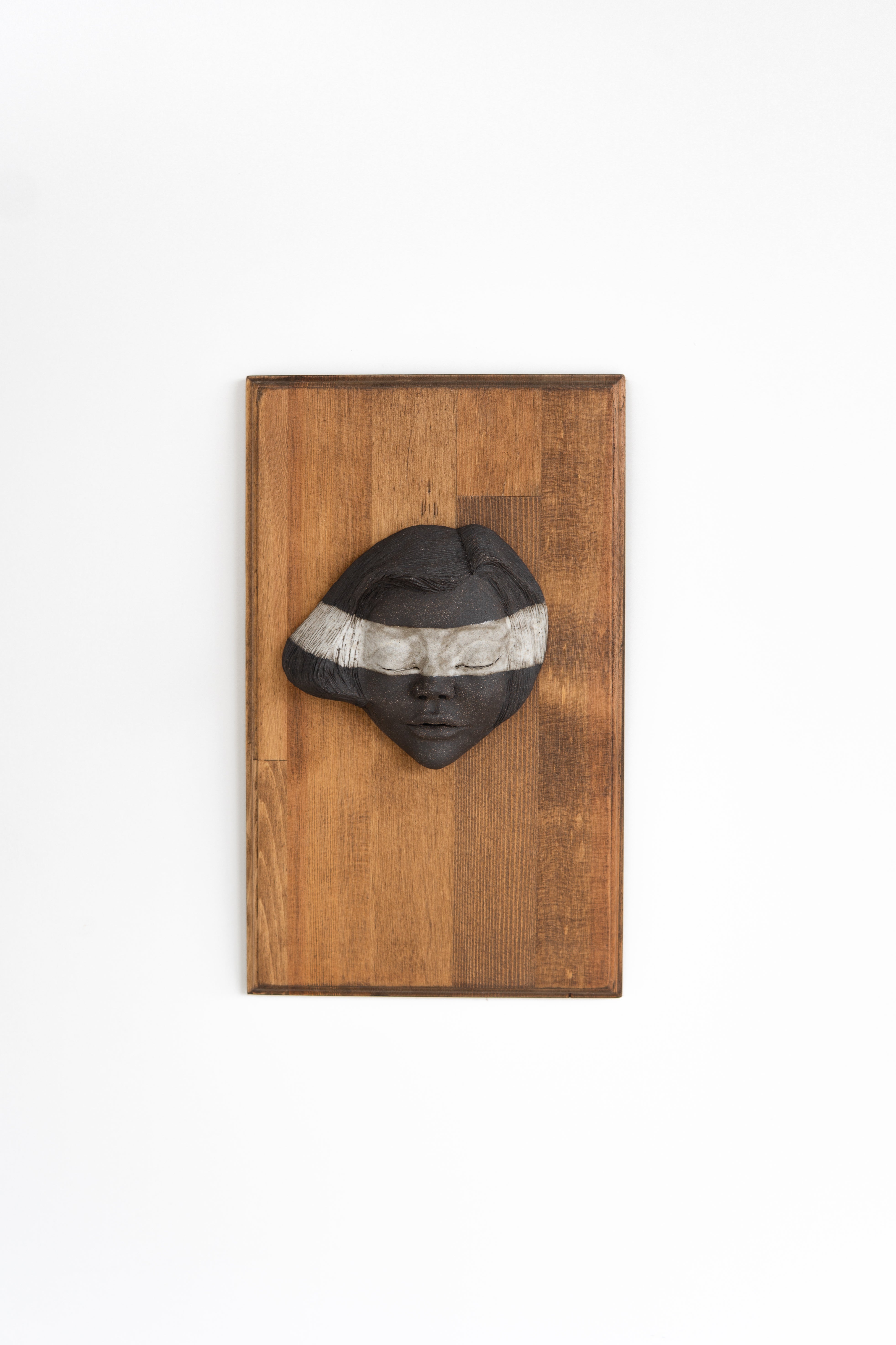 El Yapımı Seramik Duvar Heykeli Ahşap Çerçeve