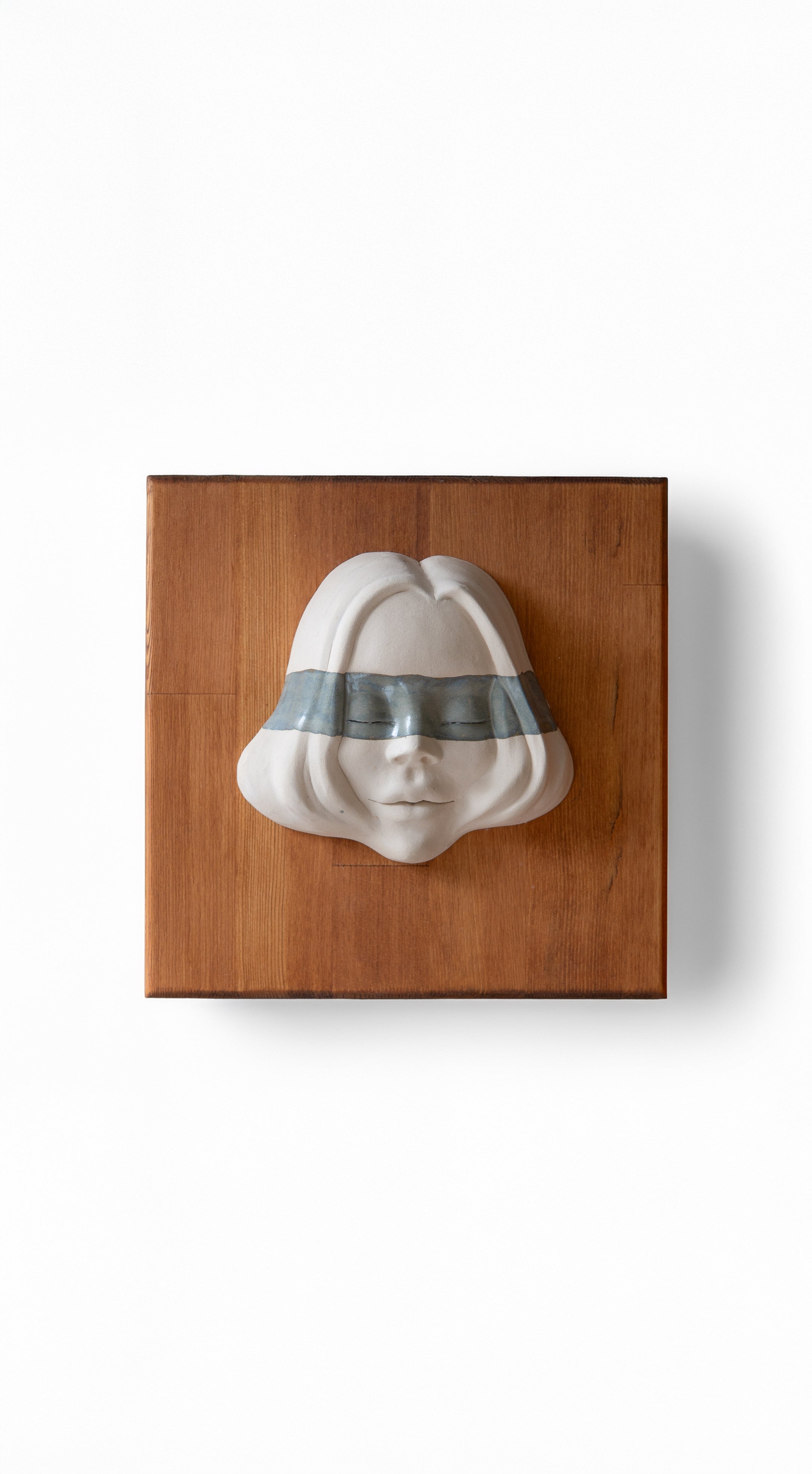 El Yapımı Seramik Yüz Duvar Dekoru