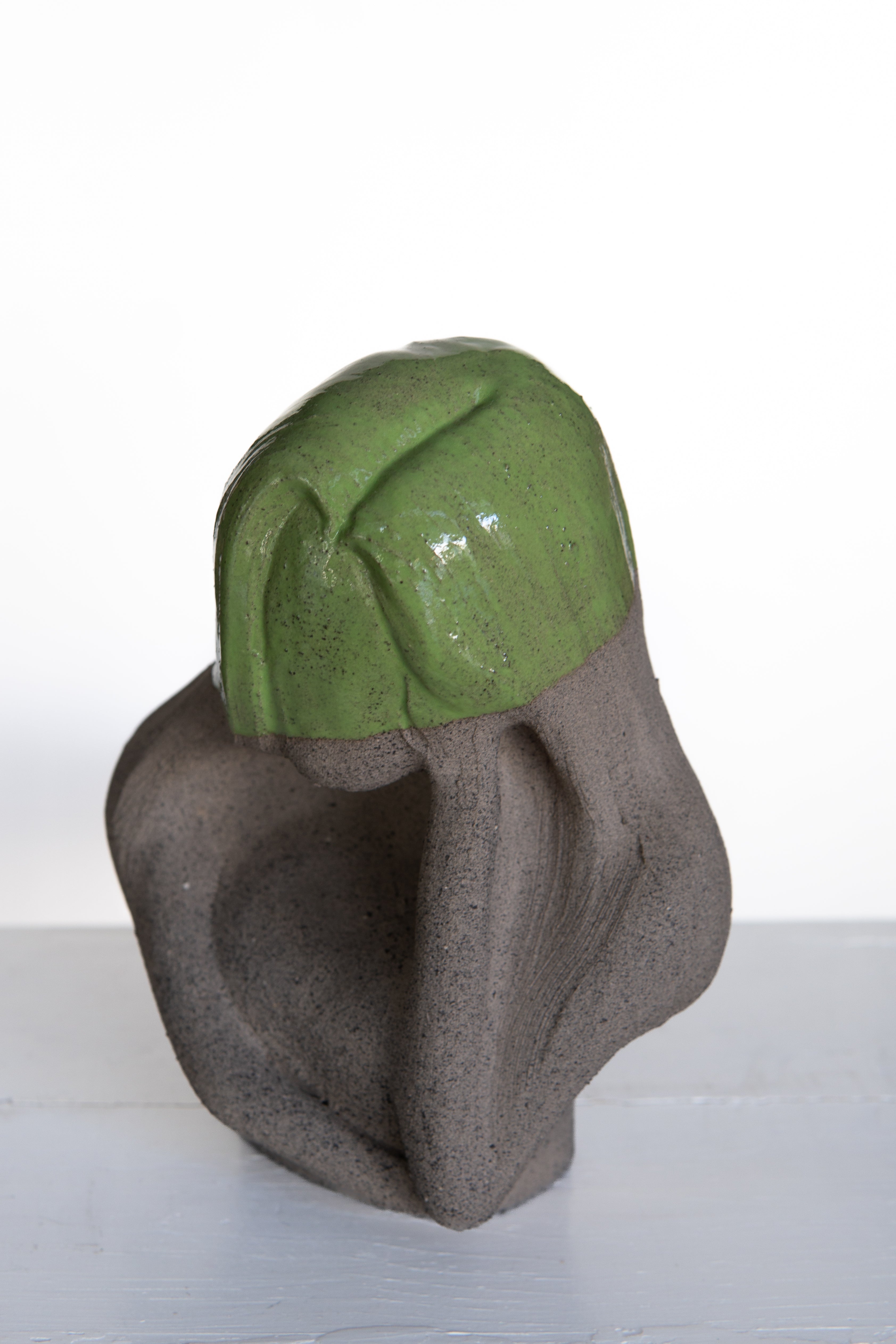 El Yapımı Yeşil Detaylı Seramik Heykel