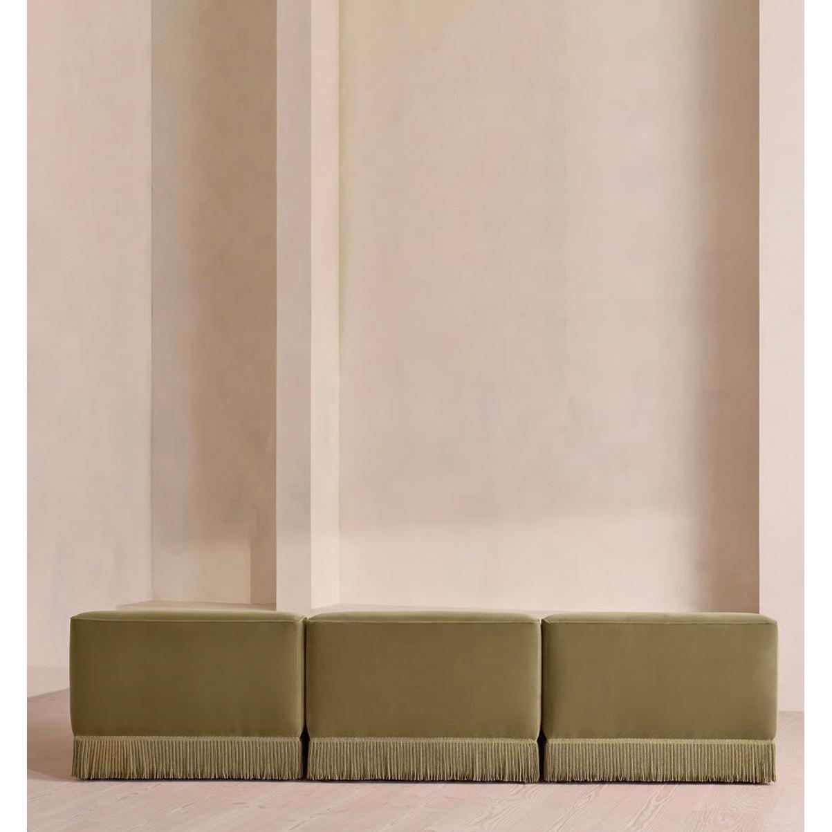 Elena Püsküllü Modüler Kadife Koltuk