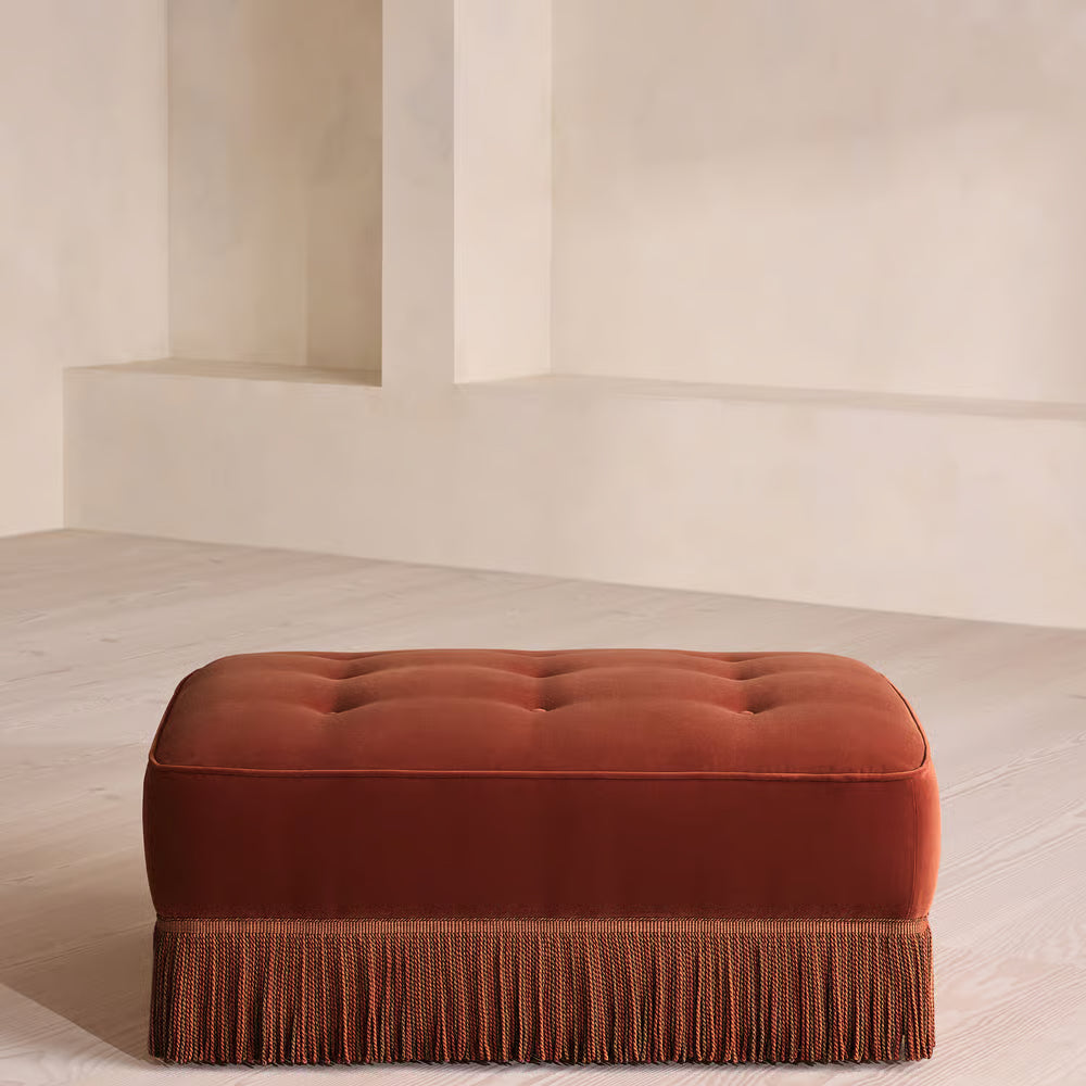 Elena Püskülü Puf