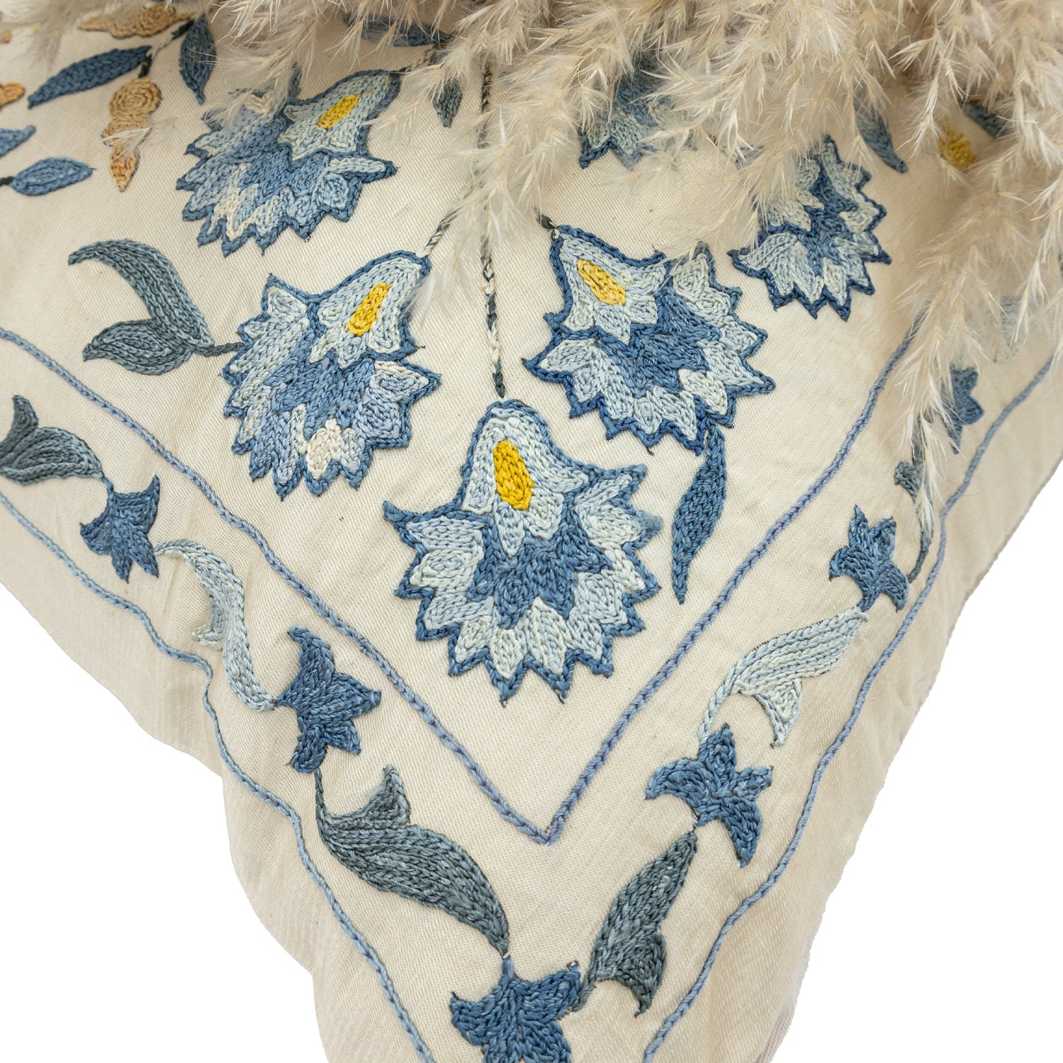 Erguvan Çiçek Desenli İpek Kırlent 50x50 cm-Yastık & Kırlent-Soho Antiq-NowShopFun