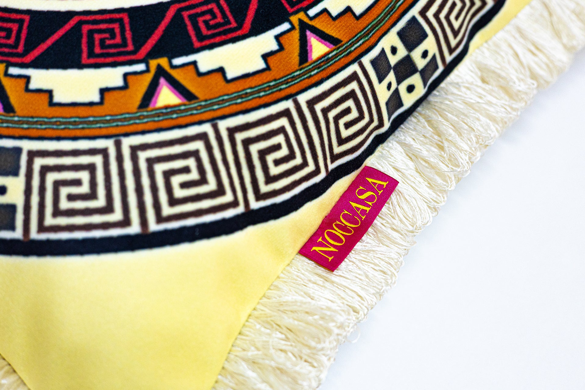 Etnik Mandala Püsküllü Kırlent