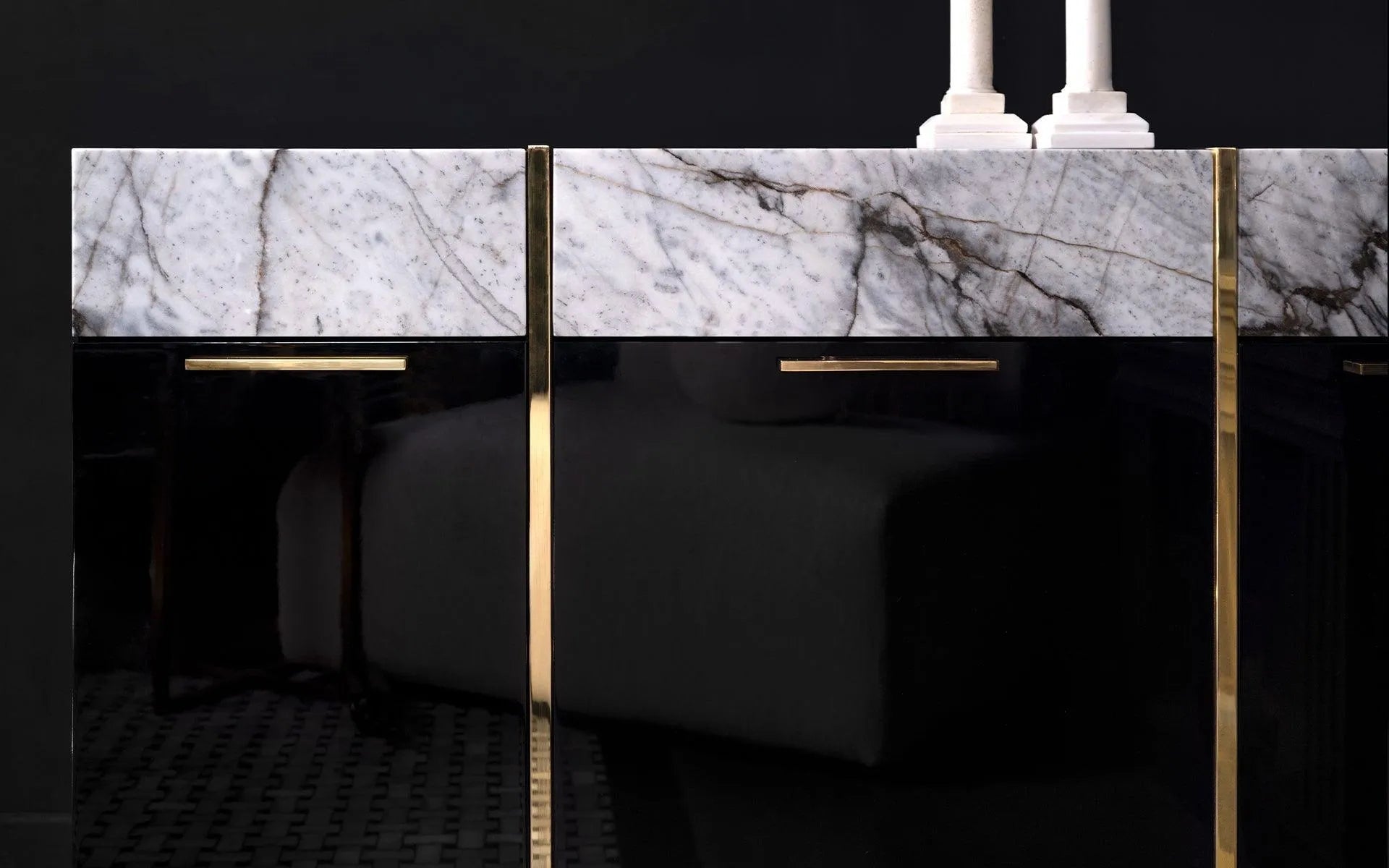 Famed Konsol No:3 Carrara White