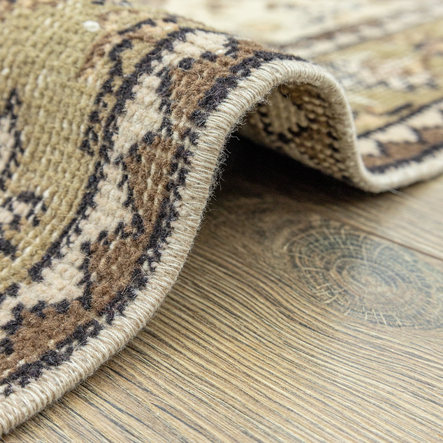 Fida Natural El Dokuma Vintage Halı 113x202 cm-Kilim & Halı-Soho Antiq-NowShopFun