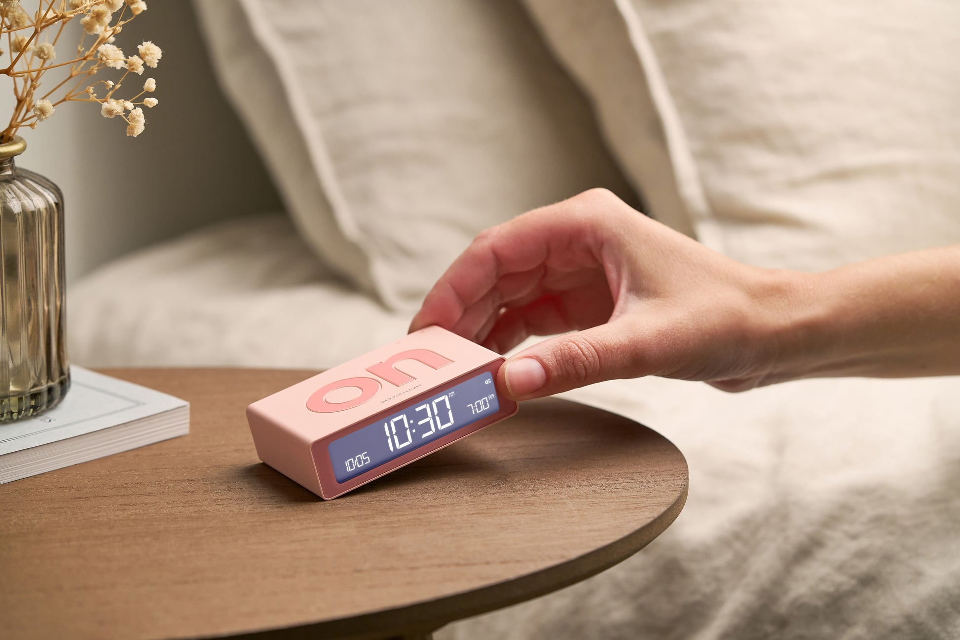 Flip Mini Şarj Edilebilir Alarm Saat Pembe