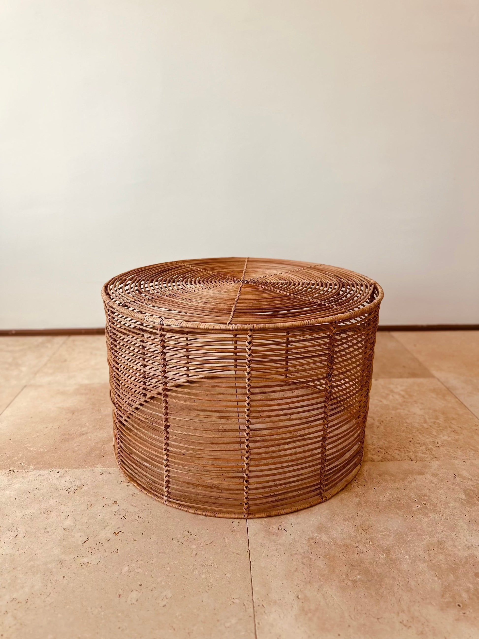 Folk Yuvarlak Rattan Sehpa