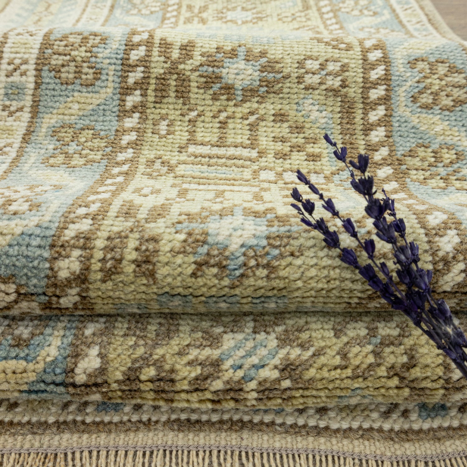 Fulya Pastel Renkli El Dokuma Yün Halı 189x322 cm