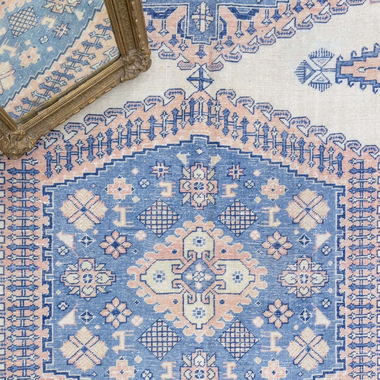 Germeh Geometrik Desenli El Dokuma İran Halısı 244x332 cm