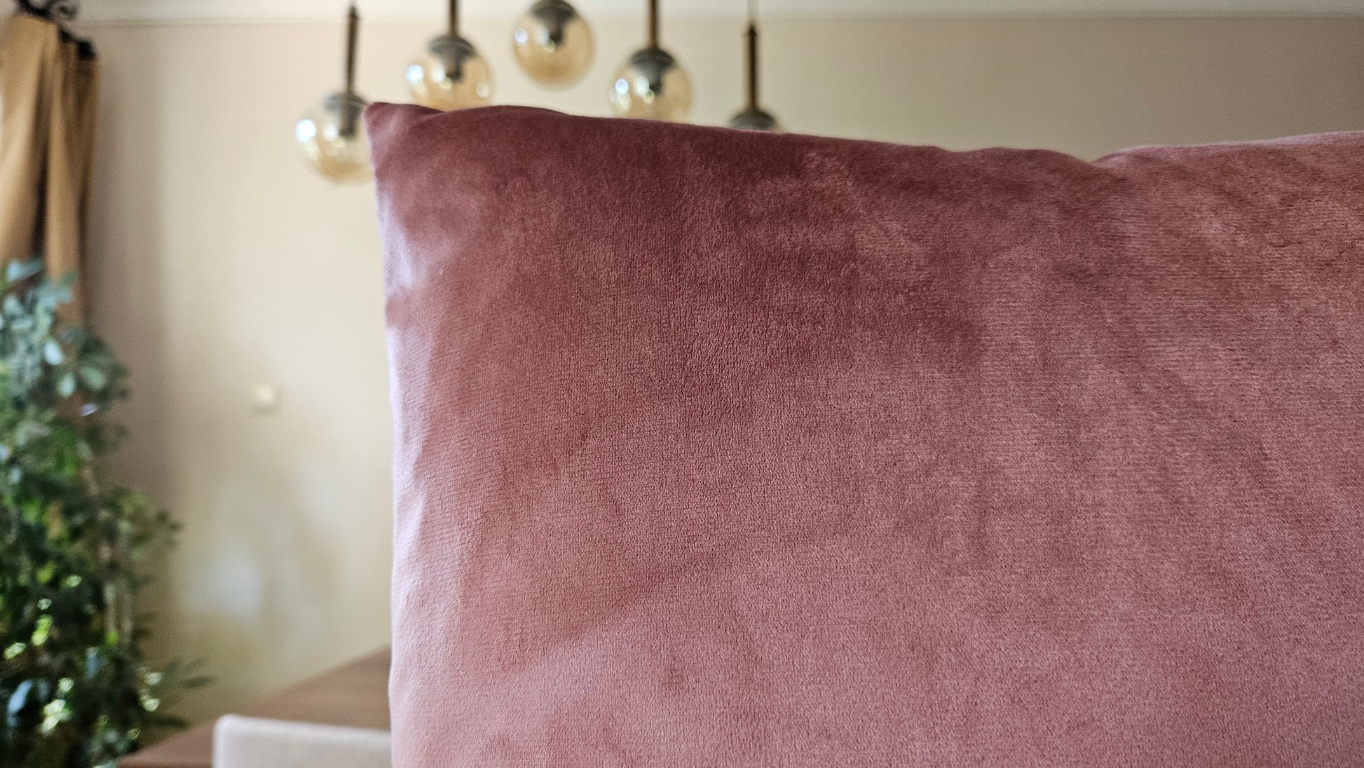 Gül Kurusu Soft Kadife Kırlent Kılıfı