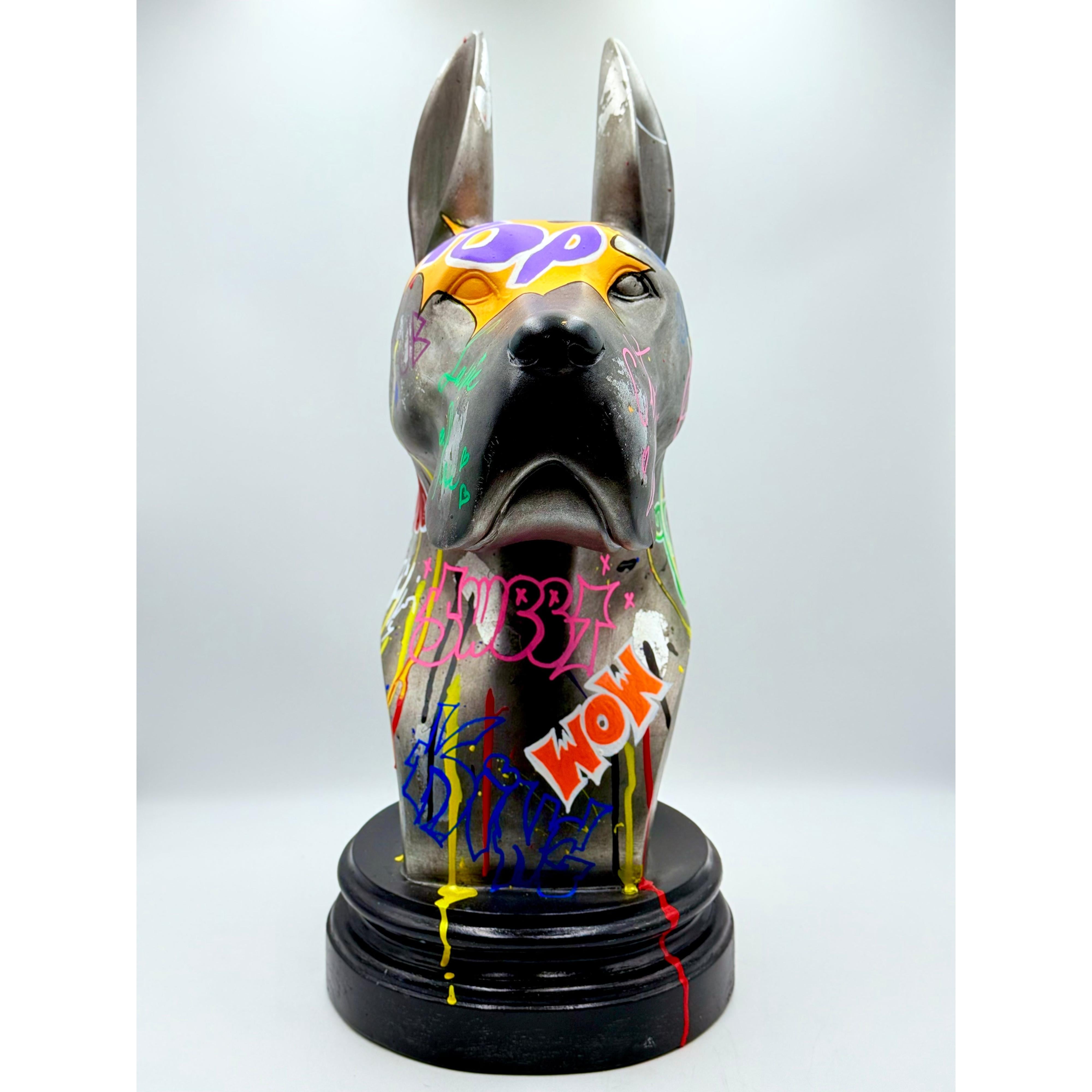 Gümüş Graffiti Danua Köpek Heykeli