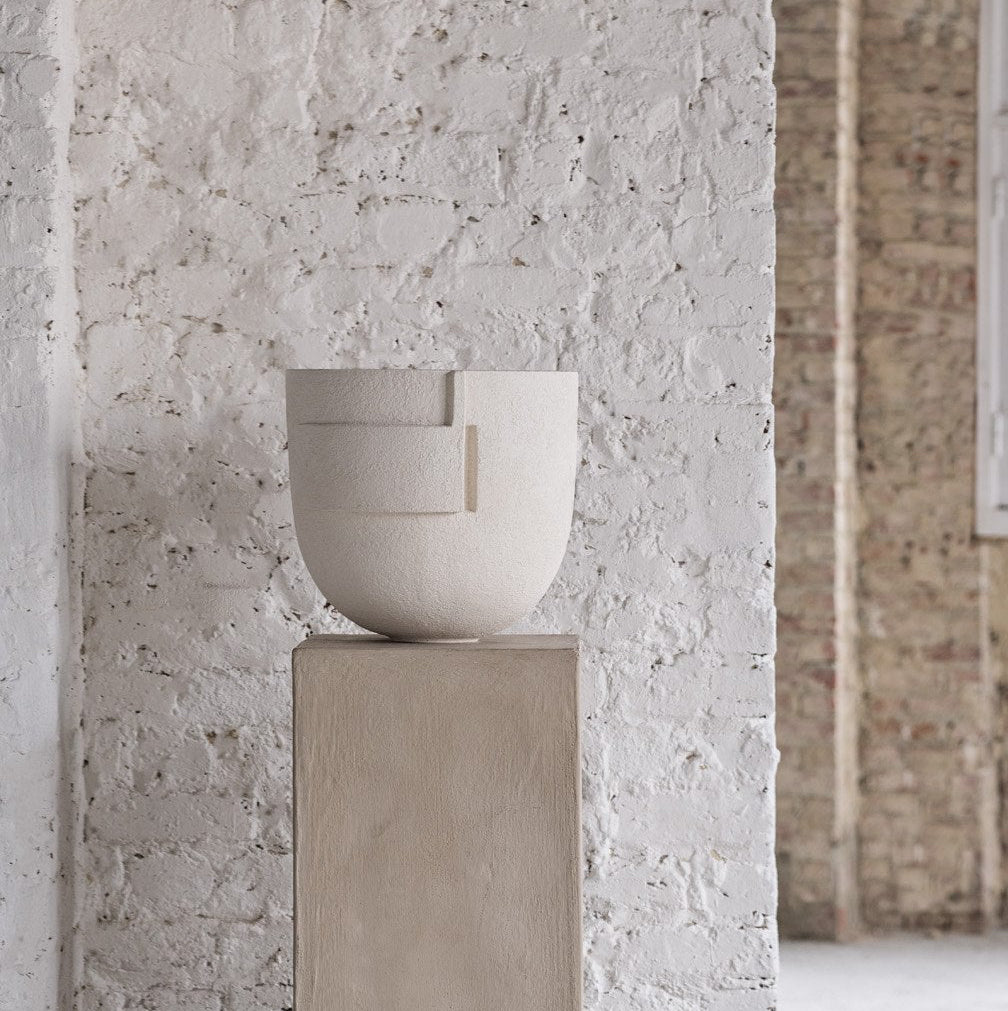 Guy Buseyne-Incısa Forma Vase Dekoratif Obje
