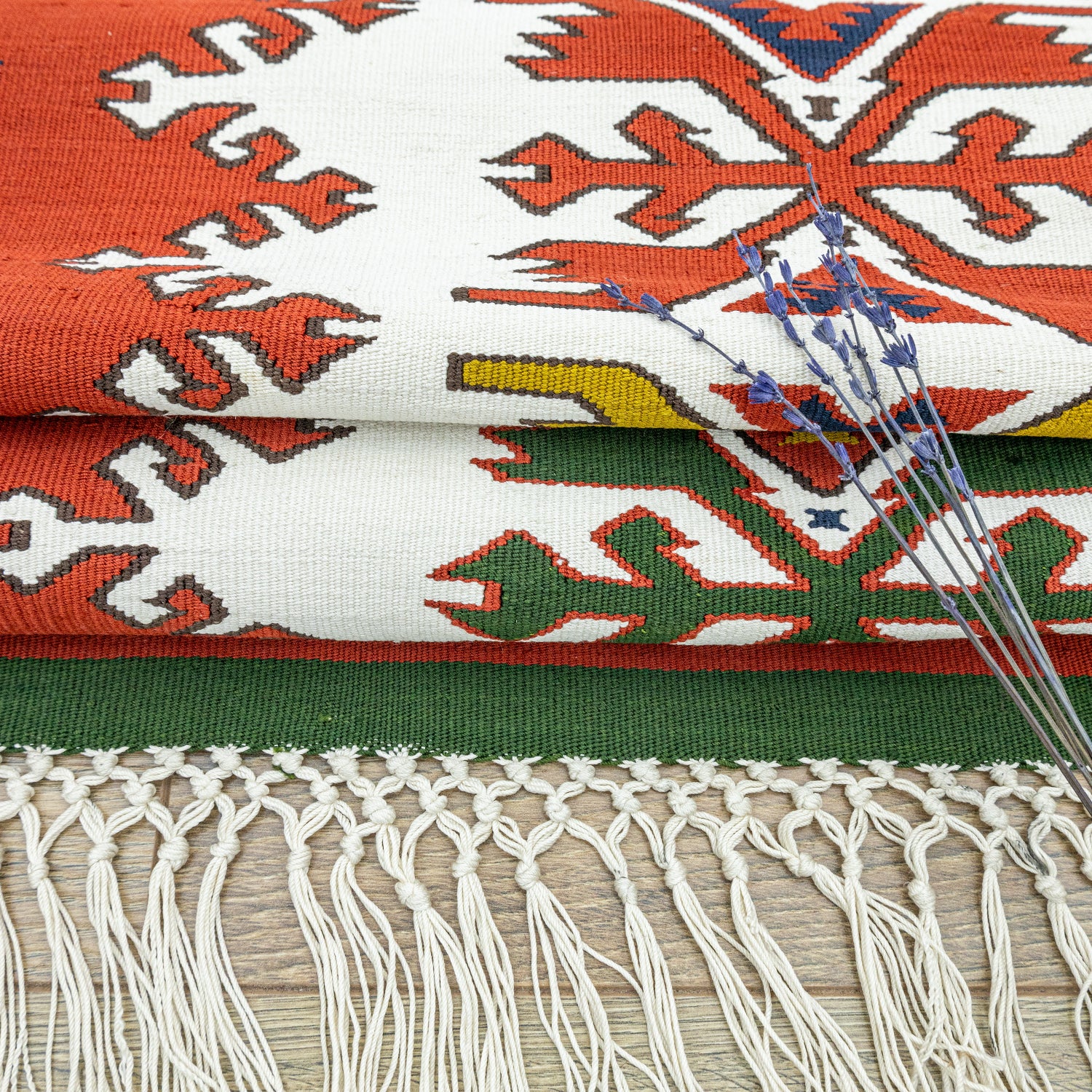 Halas El Dokuma İpek Kilim 169x236 cm