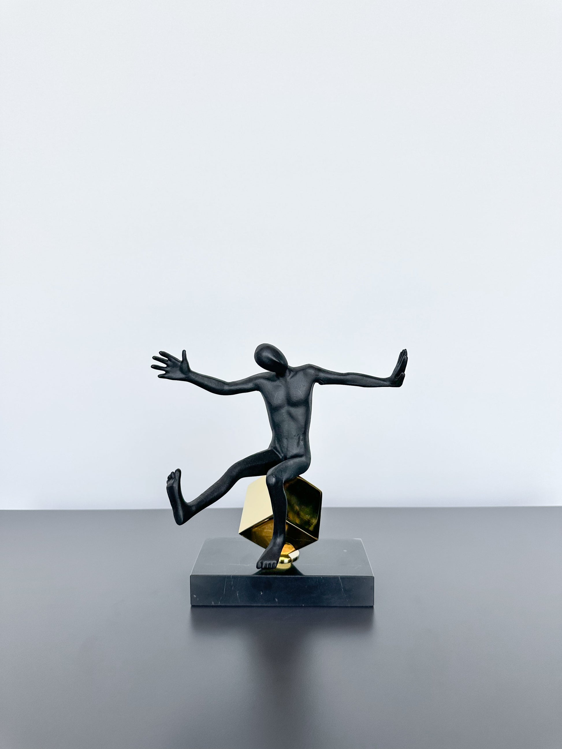 Hareketli Dekoratif Obje