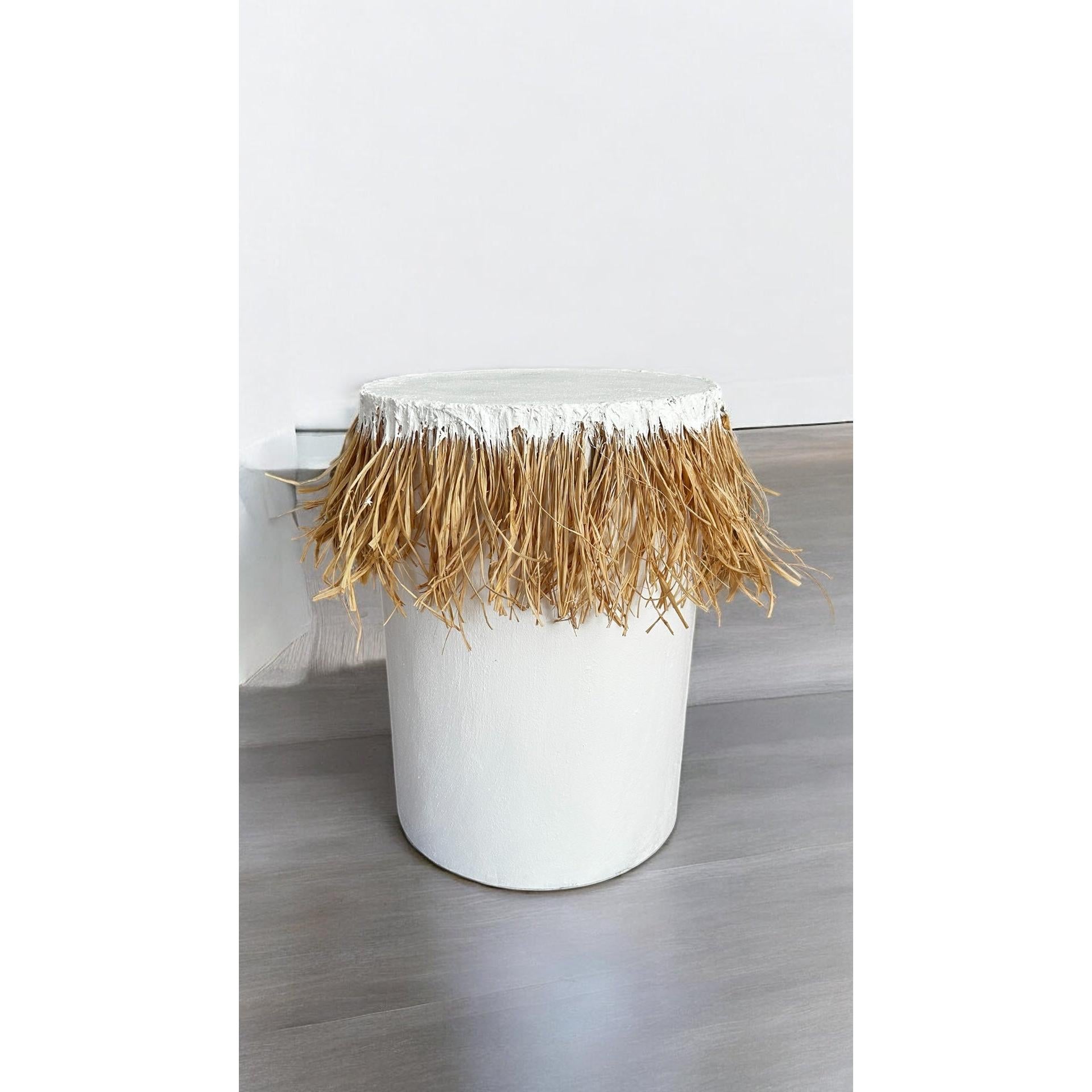 Hasır Püsküllü Ahşap Sehpa