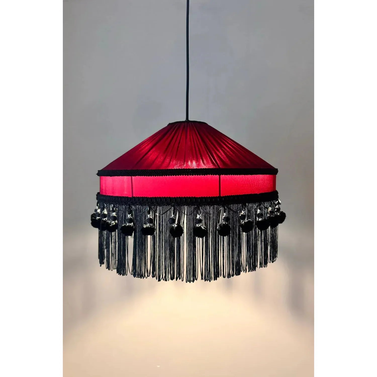 Helen Saten Kumaş Püsküllü Avize