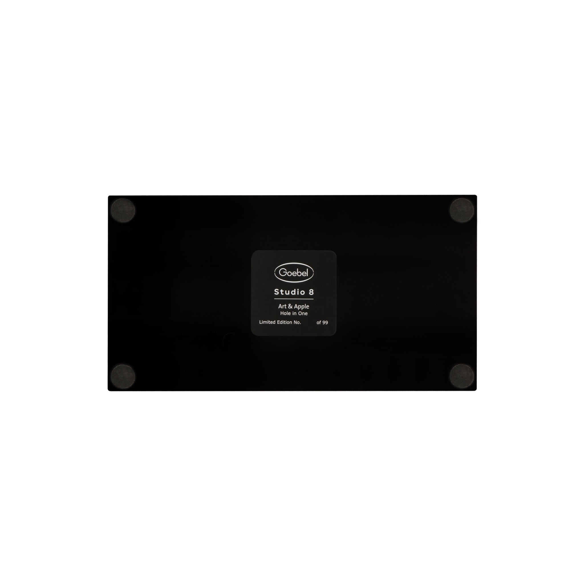 Hole In One! Limited Edition Figur - Studio 8 Art & Apple Koleksiyonu