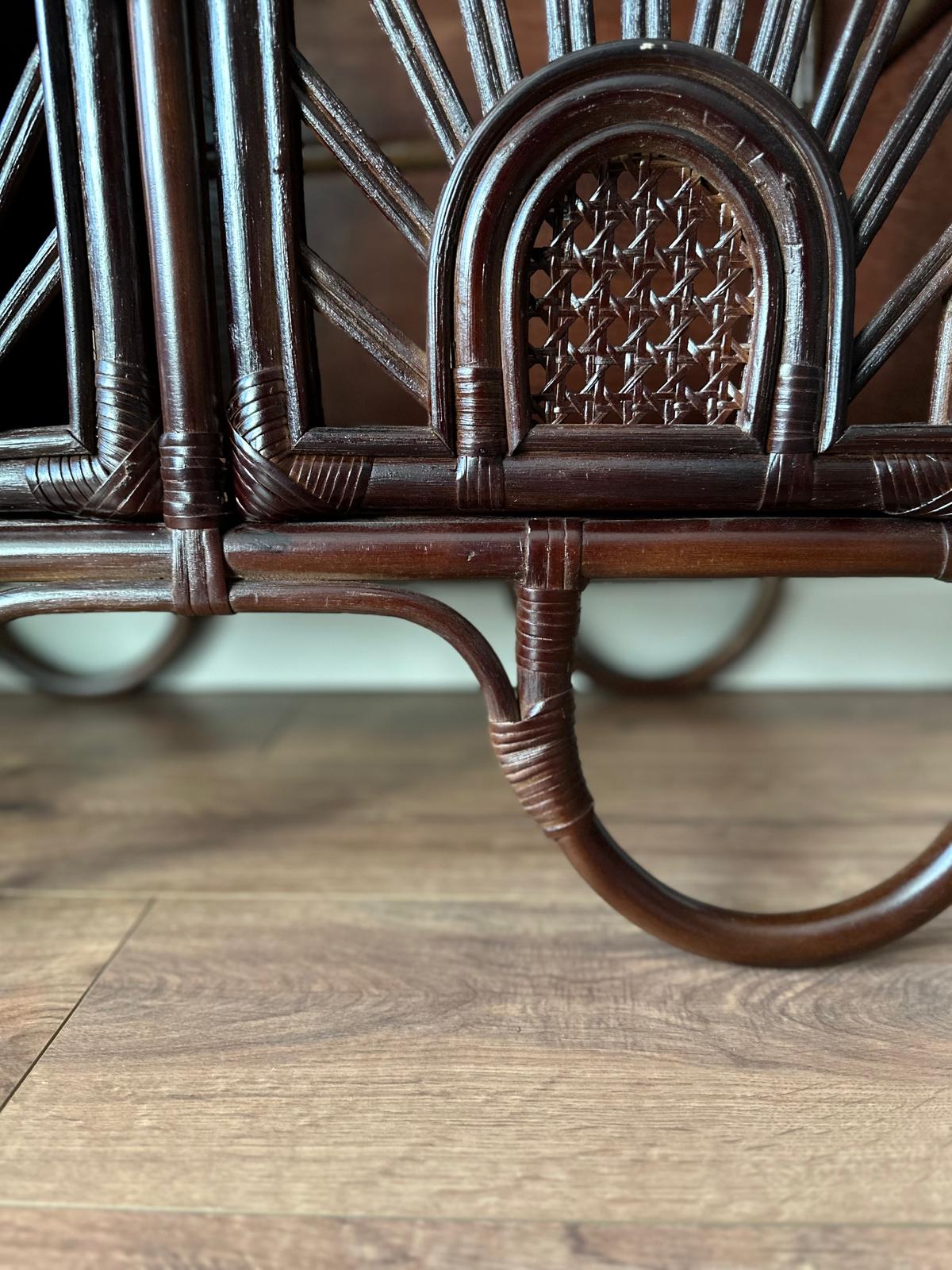 Hug Mini Rattan Konsol