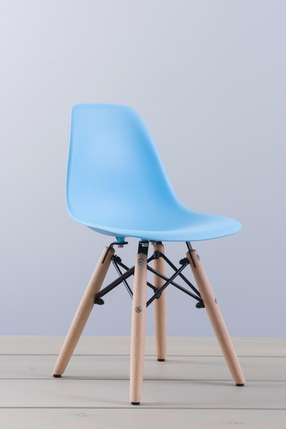 Iconic Kids Sandalye – Renkli Modern Çocuk Sandalyesi