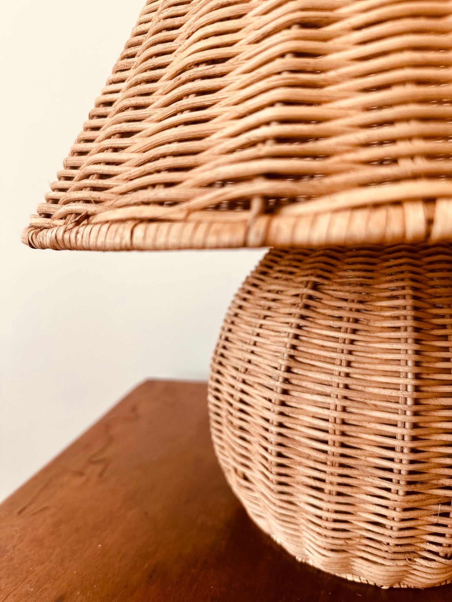 Truffle Büyük Rattan Abajur