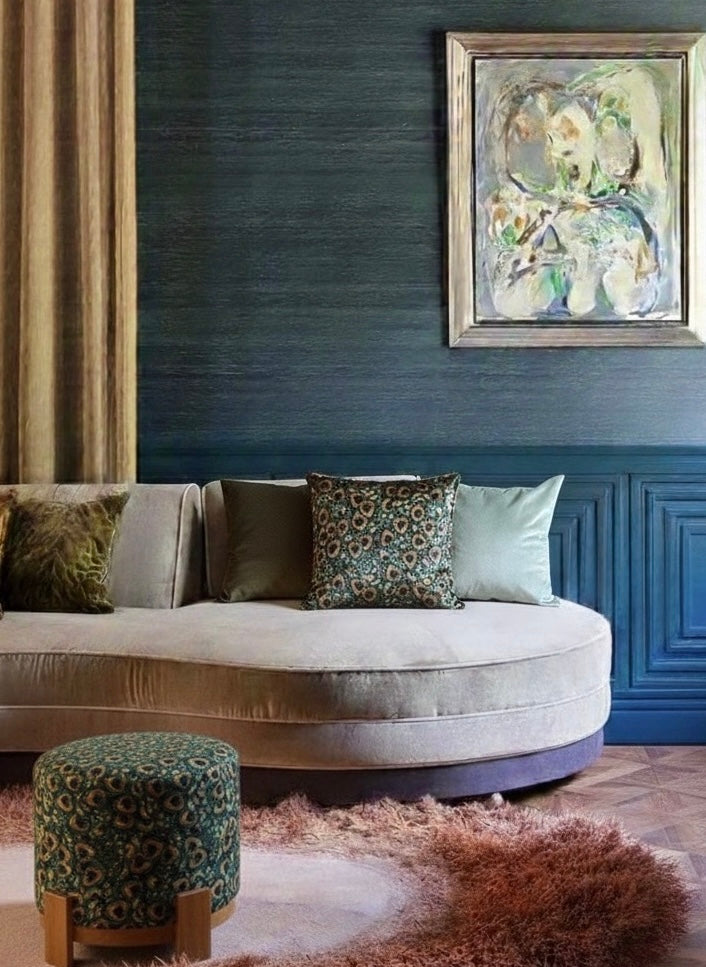 Tavus Kuşu Desenli Parlak Kadife Kırlent Kılıfı