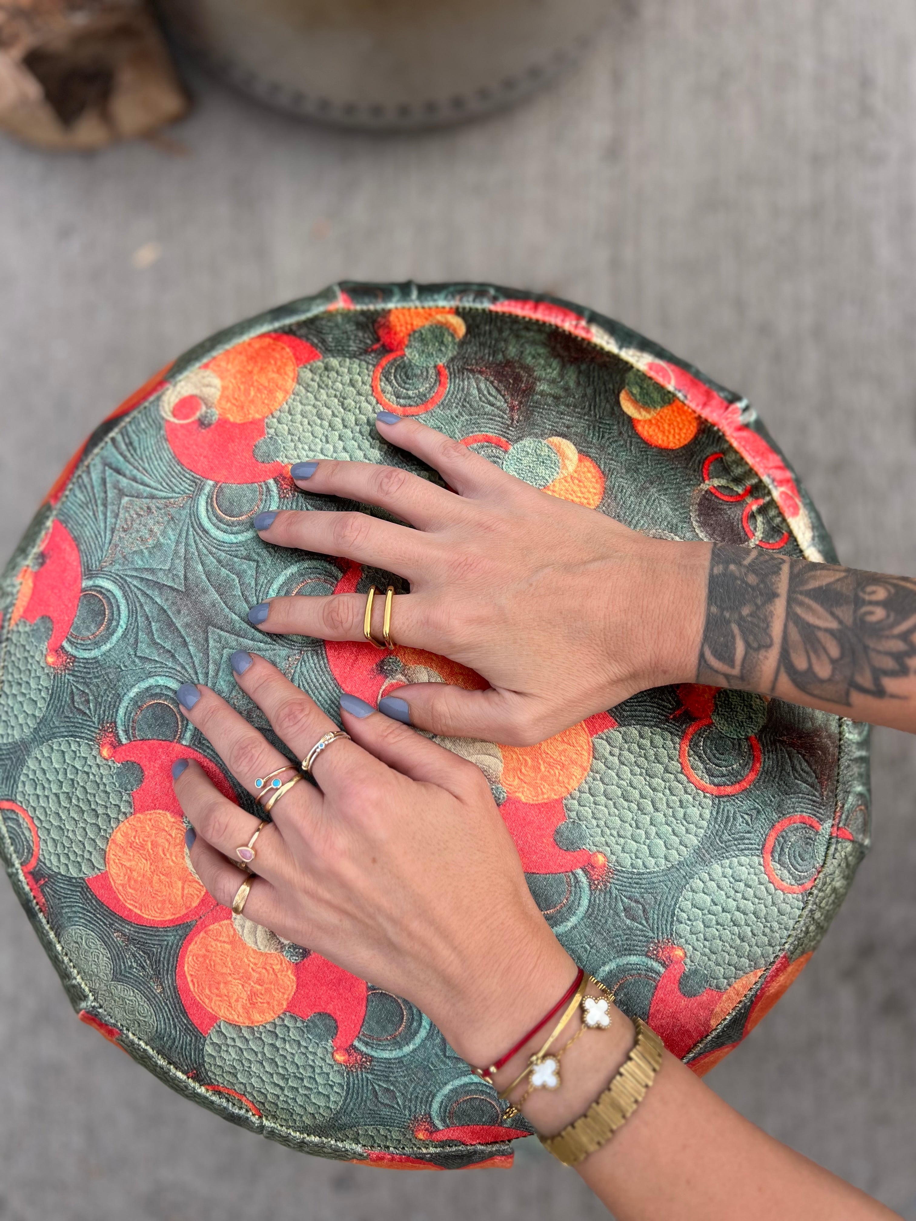 Core Parlak Kadife Puf / Yan Sehpa