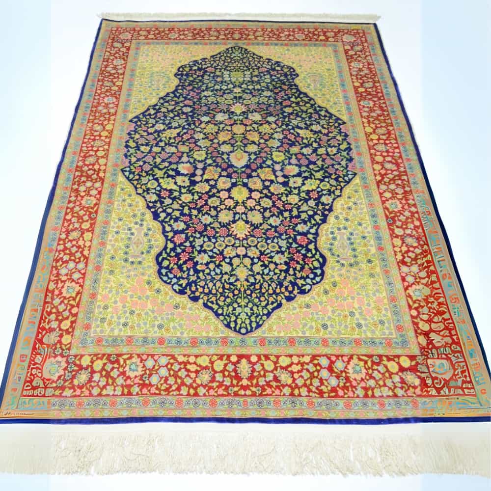 İpekten El Dokuma Çeşmi Bülbül Desenli Hereke Halısı 108X164 Cm