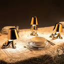 Golden Brothers Ron  Aydınlatma