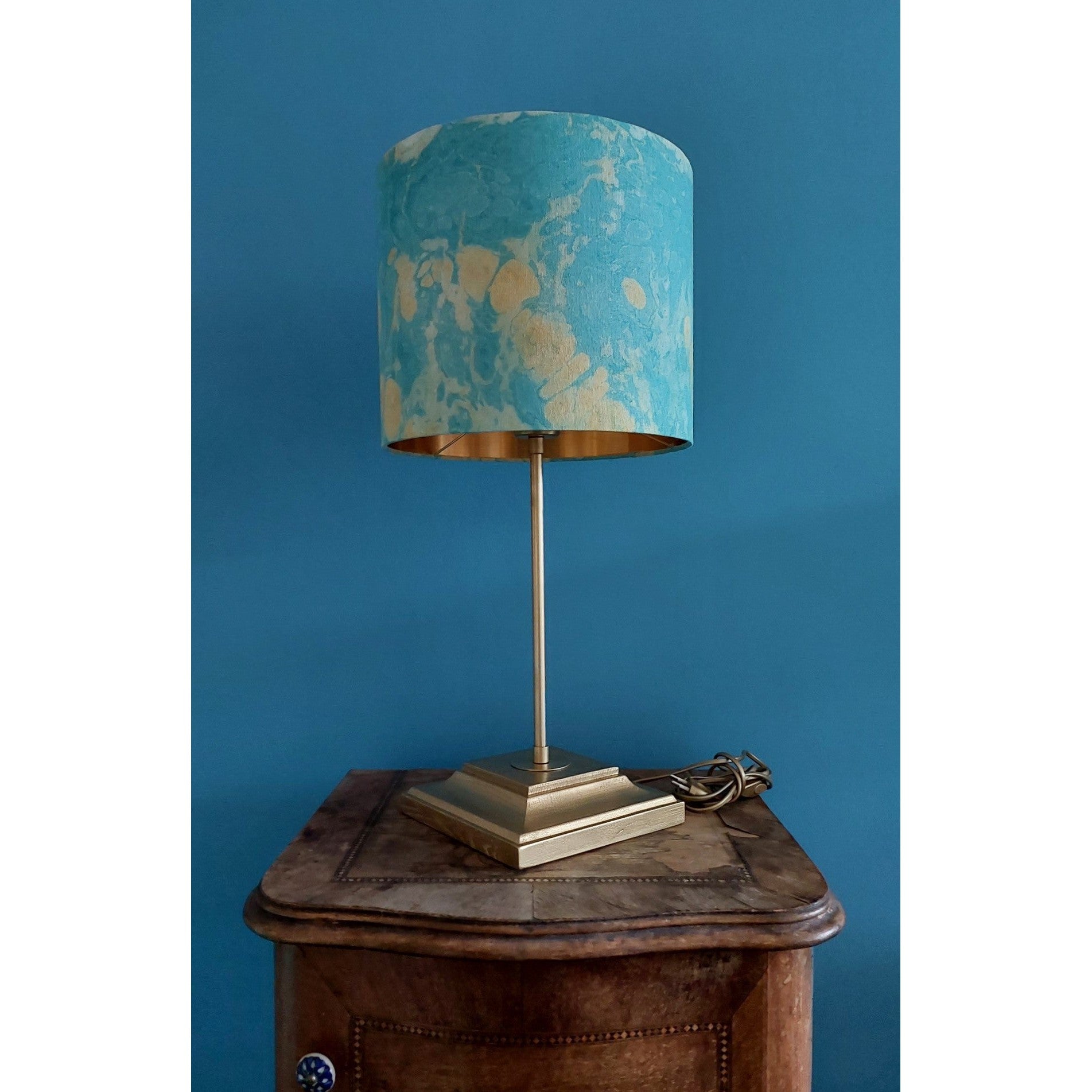 Jacqueline Bleu Abajur