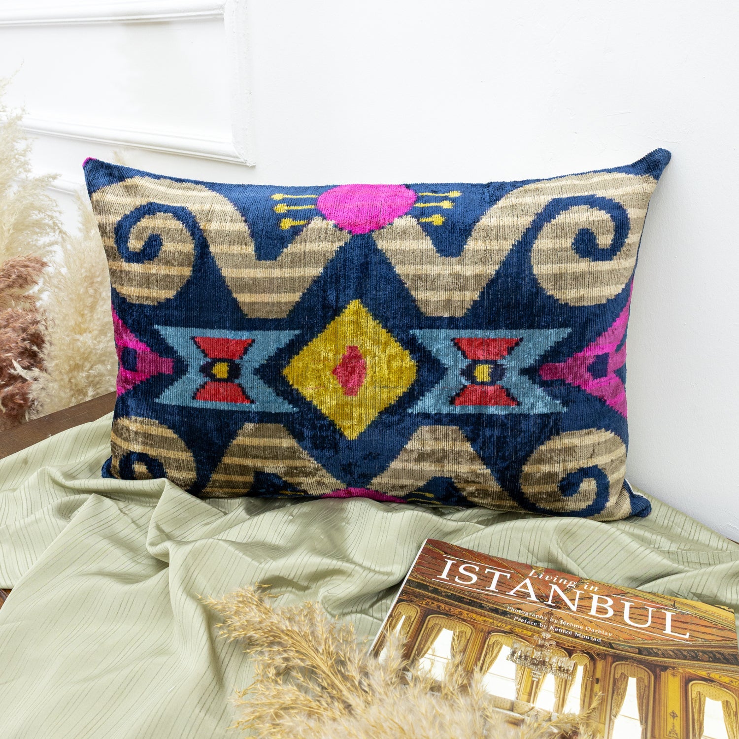 Jean El Yapımı Kadife Kırlent 60x40 cm-Yastık & Kırlent-Soho Antiq-NowShopFun