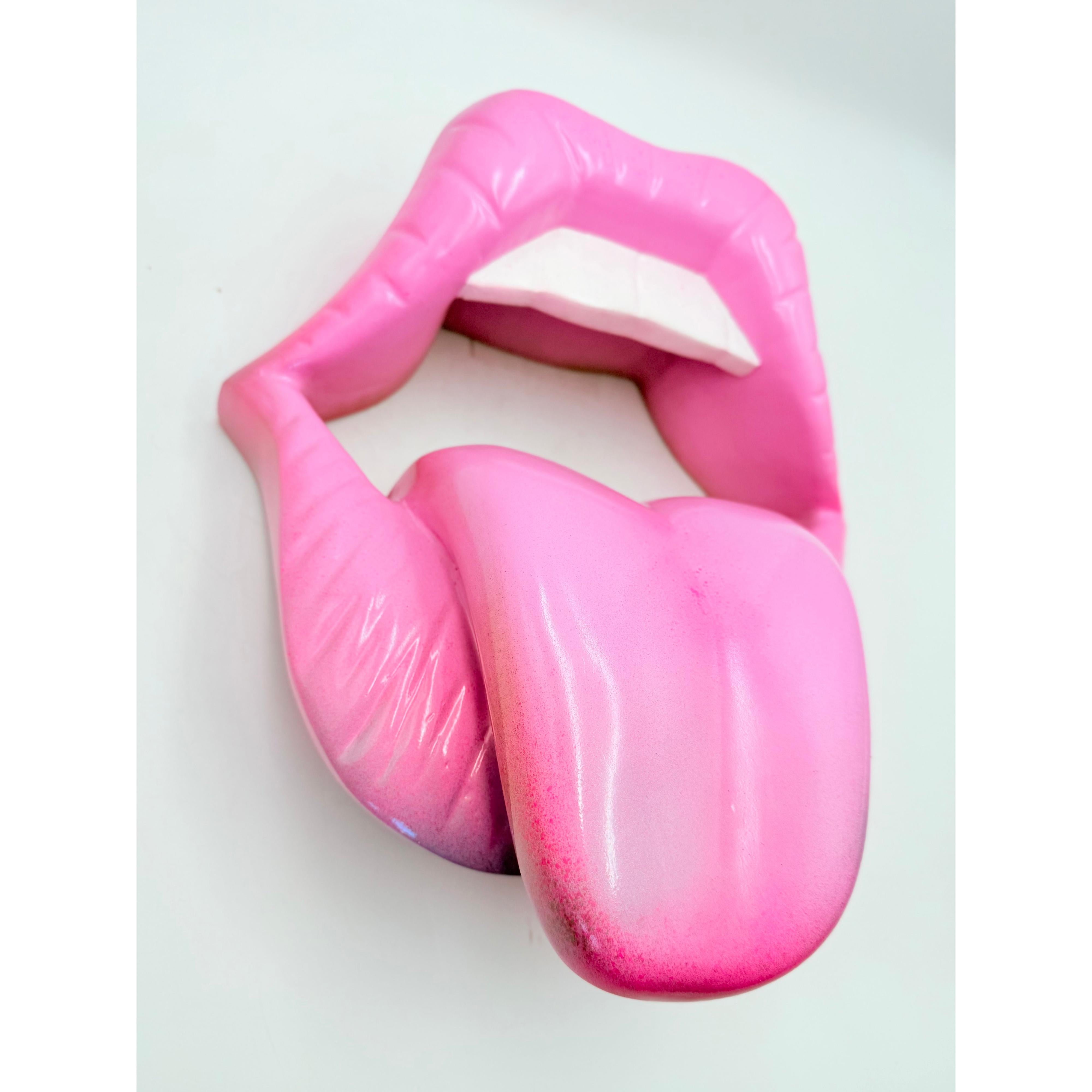 Jucy Lips – Pembe Dudak Duvar Heykeli