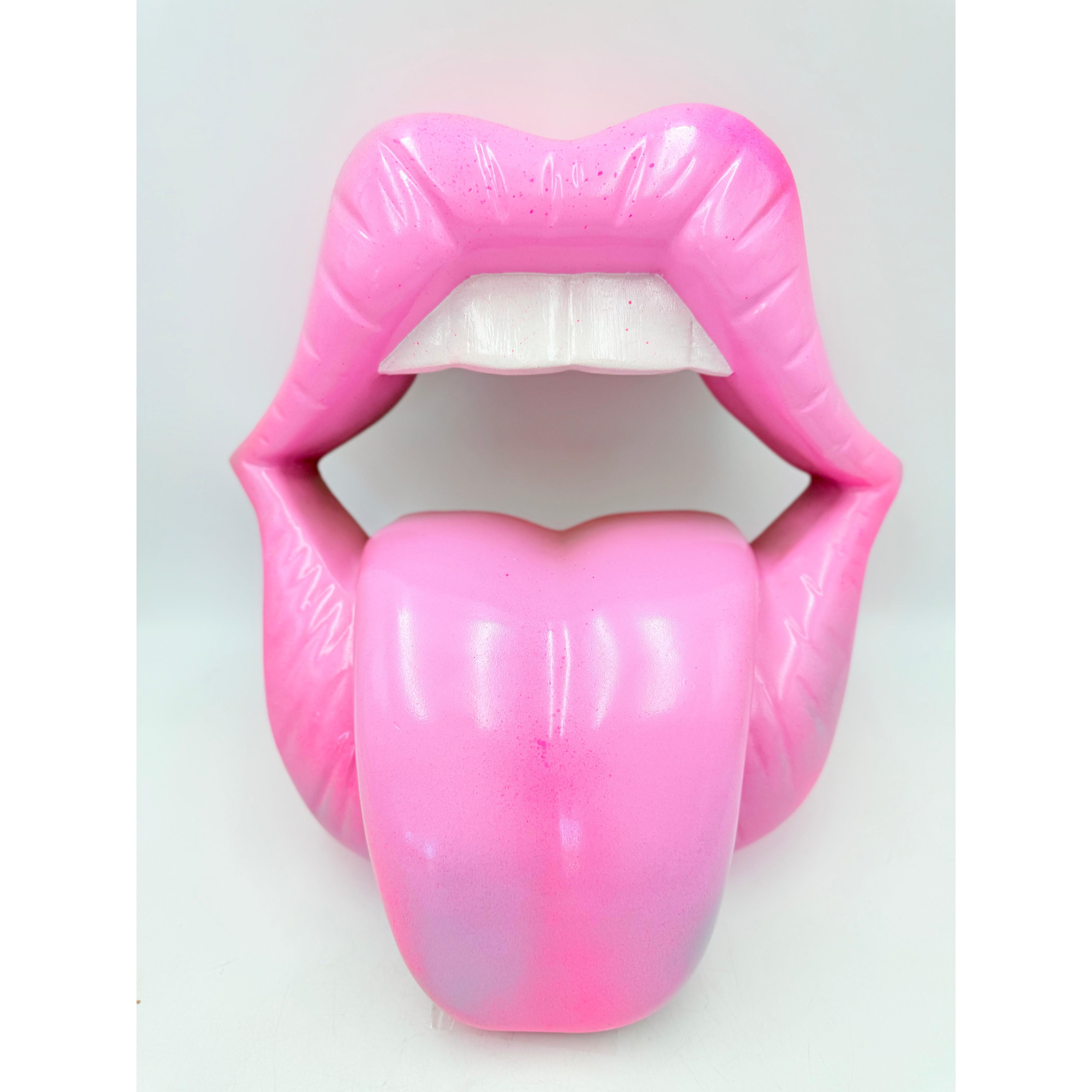 Jucy Lips – Pembe Dudak Duvar Heykeli