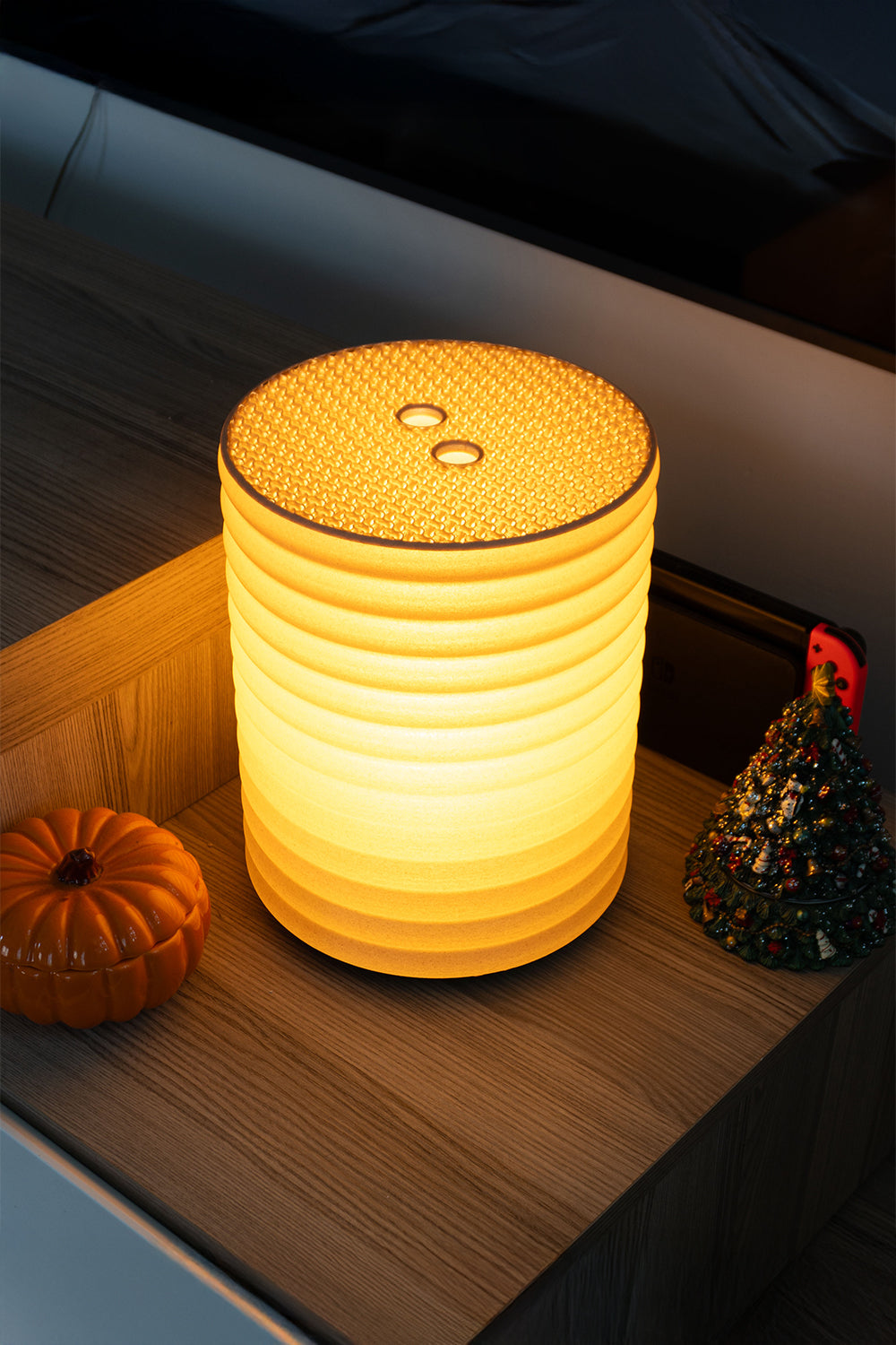 Kaia Ahşap Yer Lambası