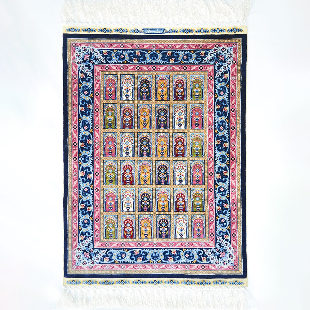 Mihrap Paftalı Saf İpek El Dokuma Duvar Halısı (48x68 cm)