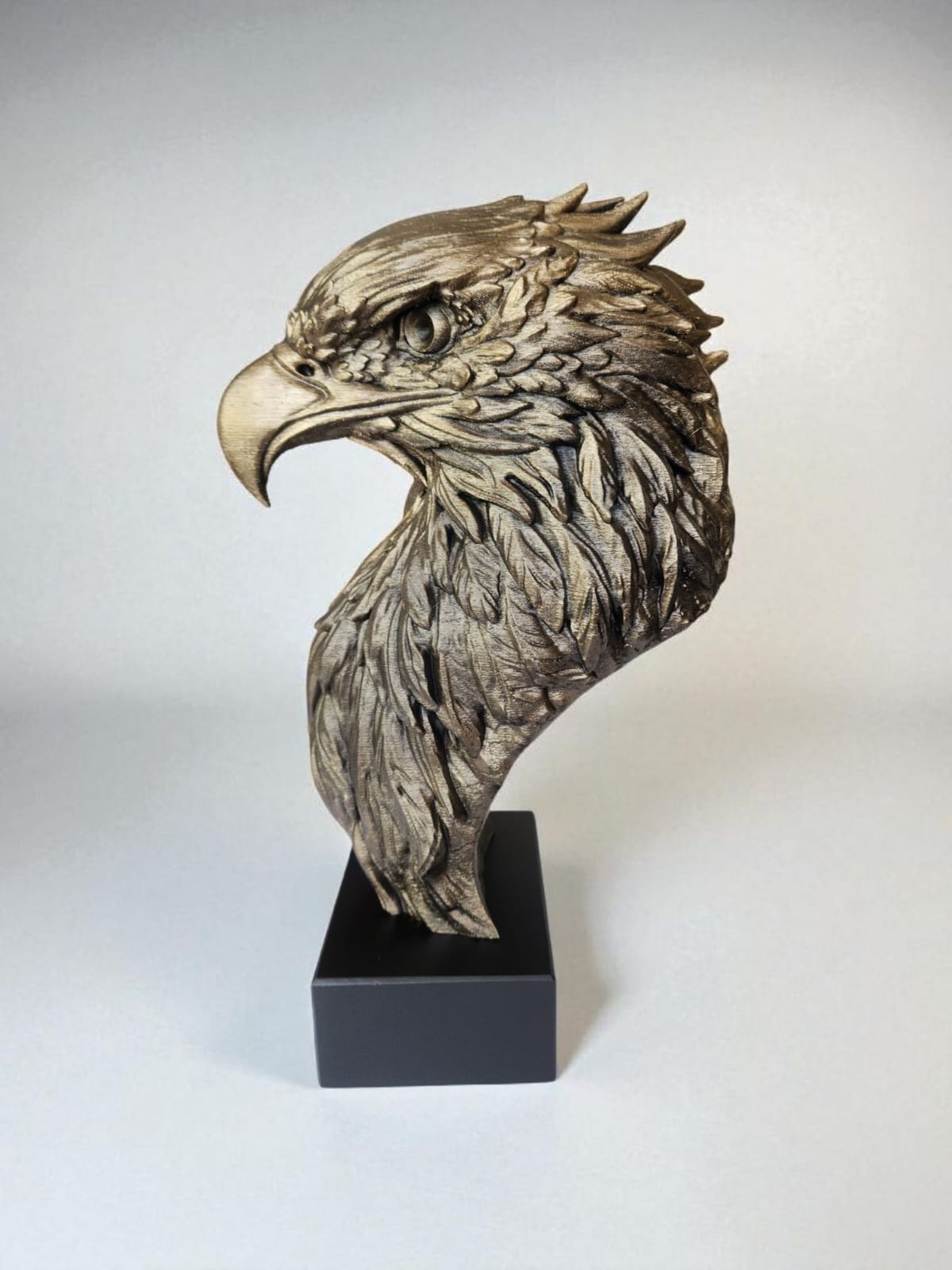 Kartal Heykeli