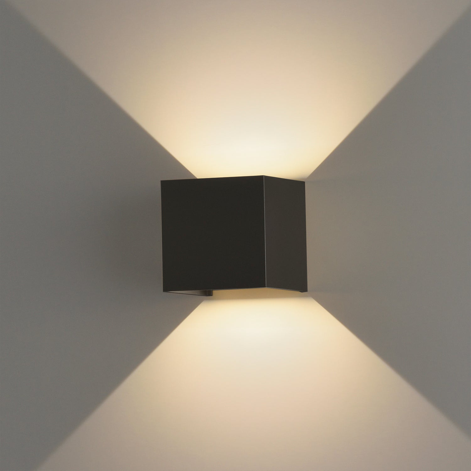 Kendo Apli̇K 2l Black Ø10x10 Cm Led 2x6w 3000k