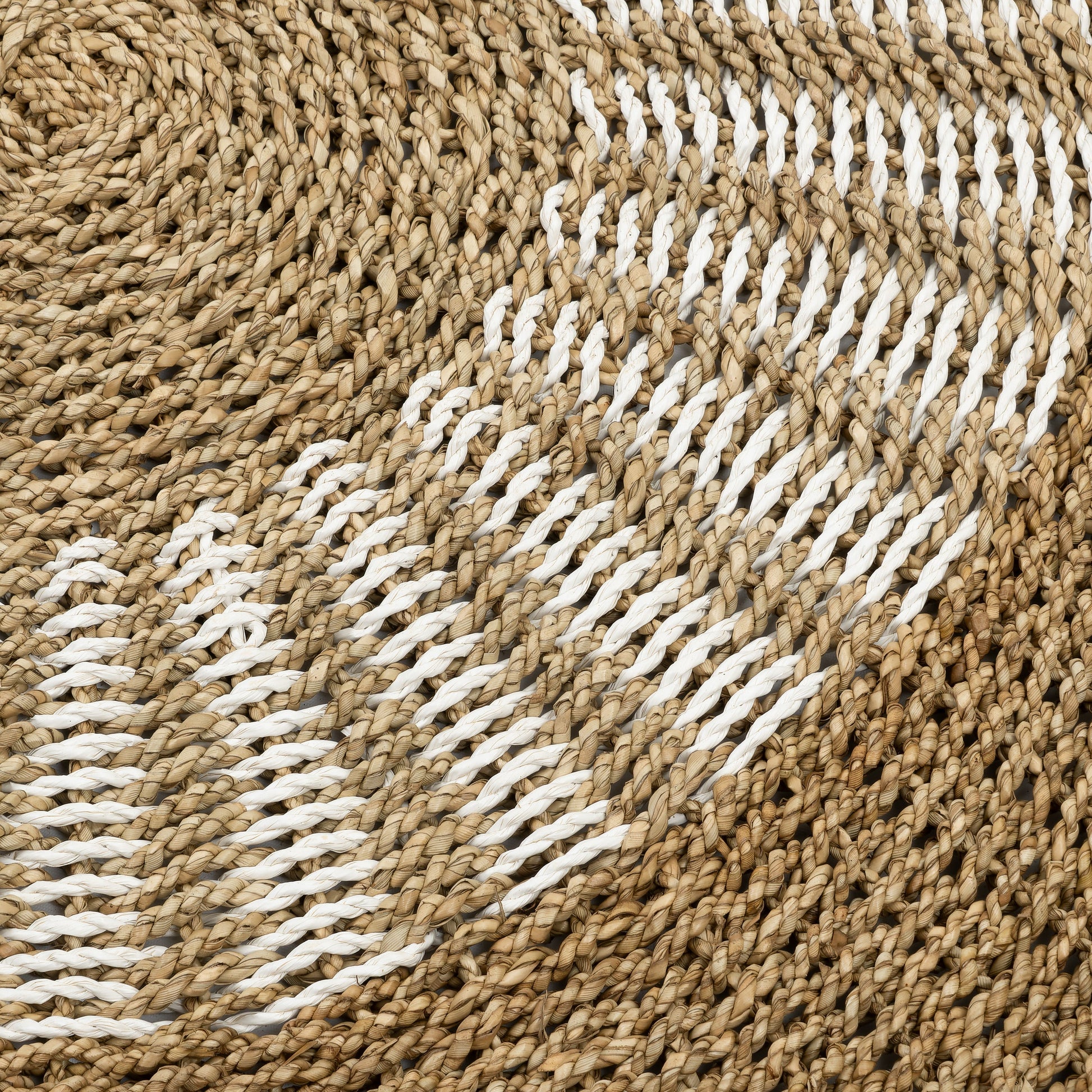 Kilim Jüt Naturel Beyaz Desenli D.150 cm