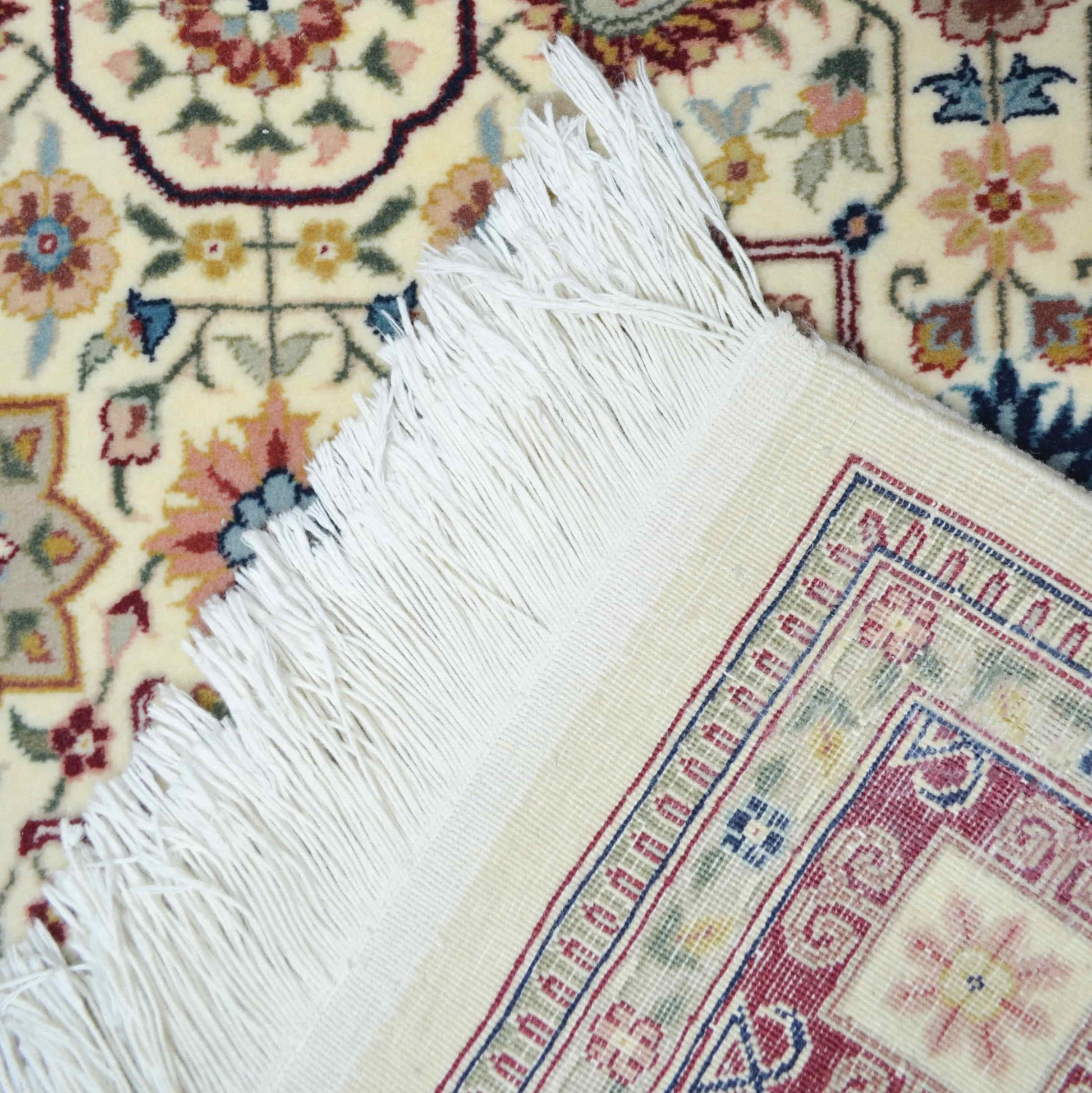 Kafkas Model El Dokuma Hereke Halısı