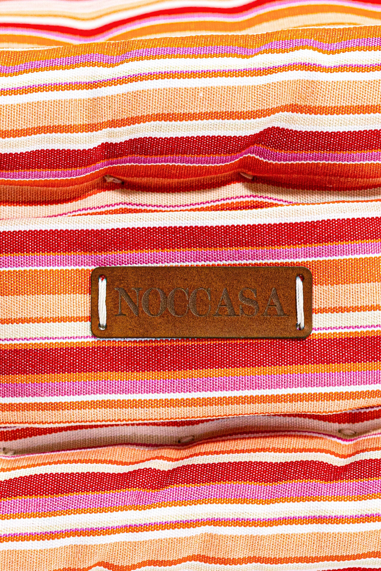 Kırmızı Çizgili Bisküvi Minder