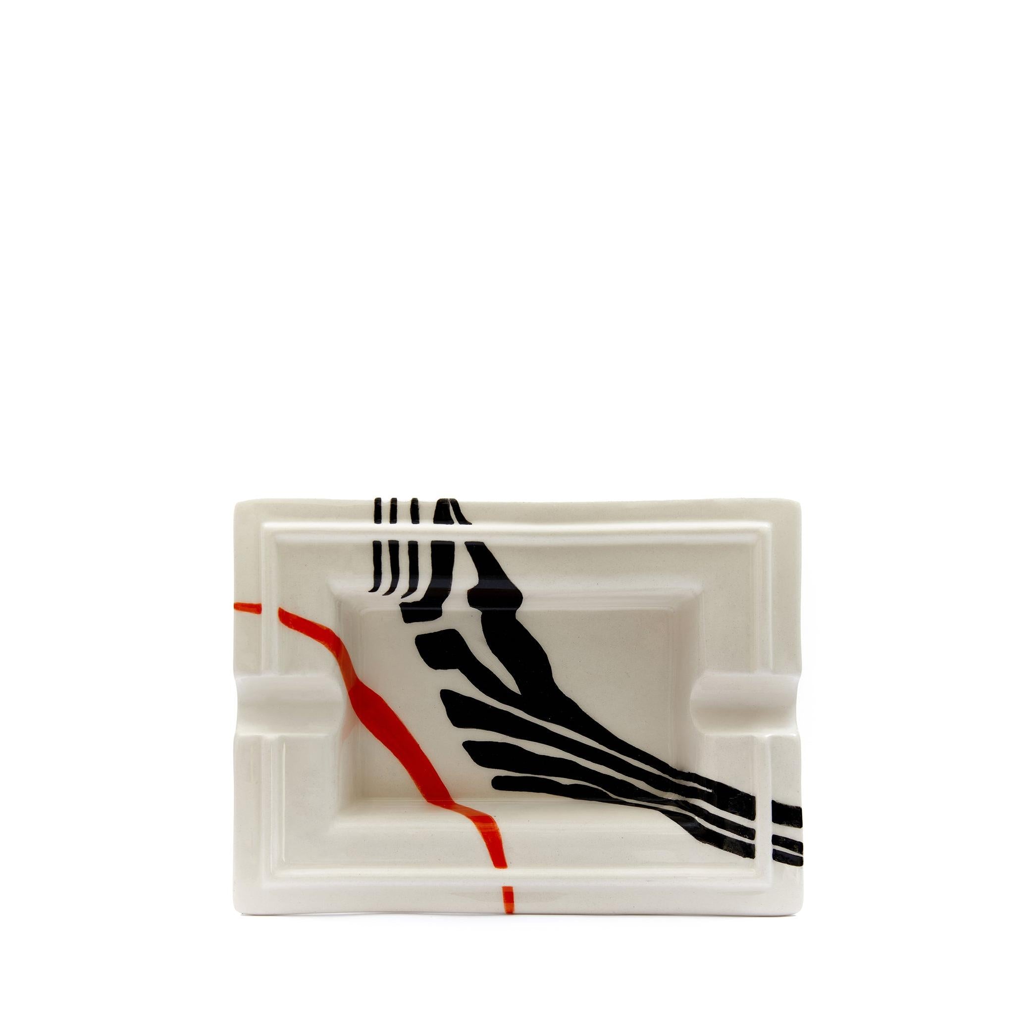 Kırmızı Zebra Desenli Seramik Puro Küllüğü