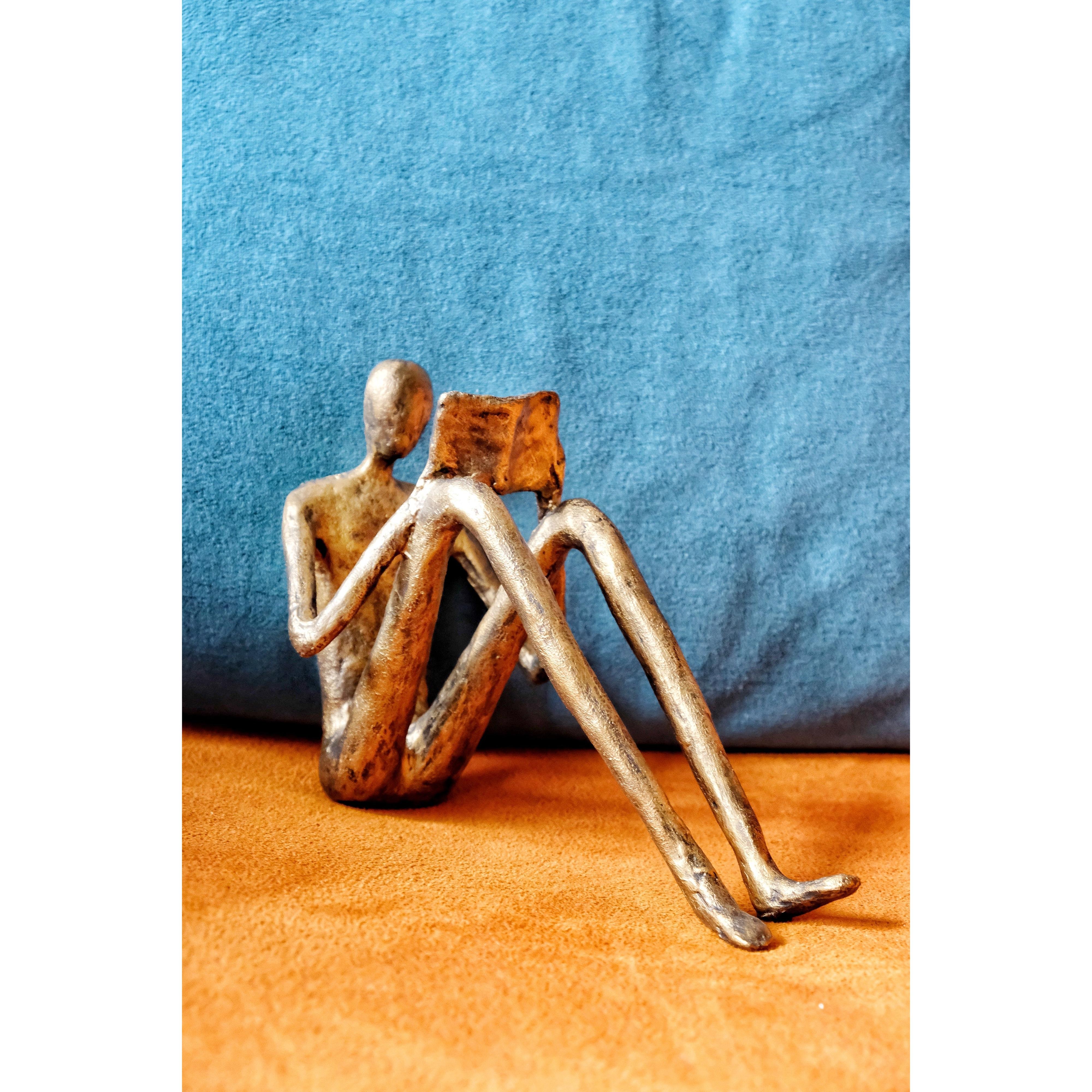 Kitap Okuyan Erkek Heykel-Heykel-B’art Desing-NowShopFun