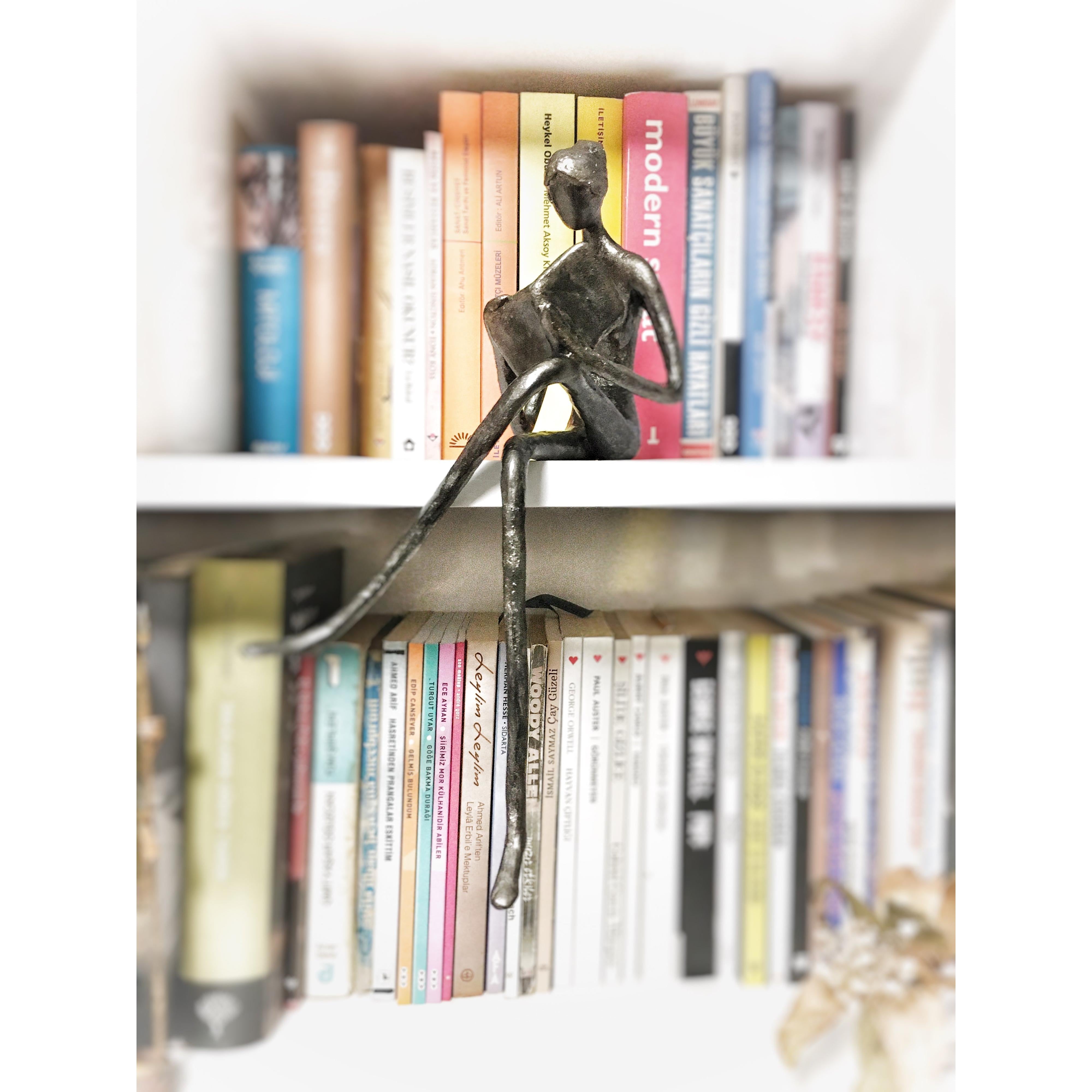 Kitap Okuyan Kadın Heykel-Heykel-B’art Design-Silver-NowShopFun