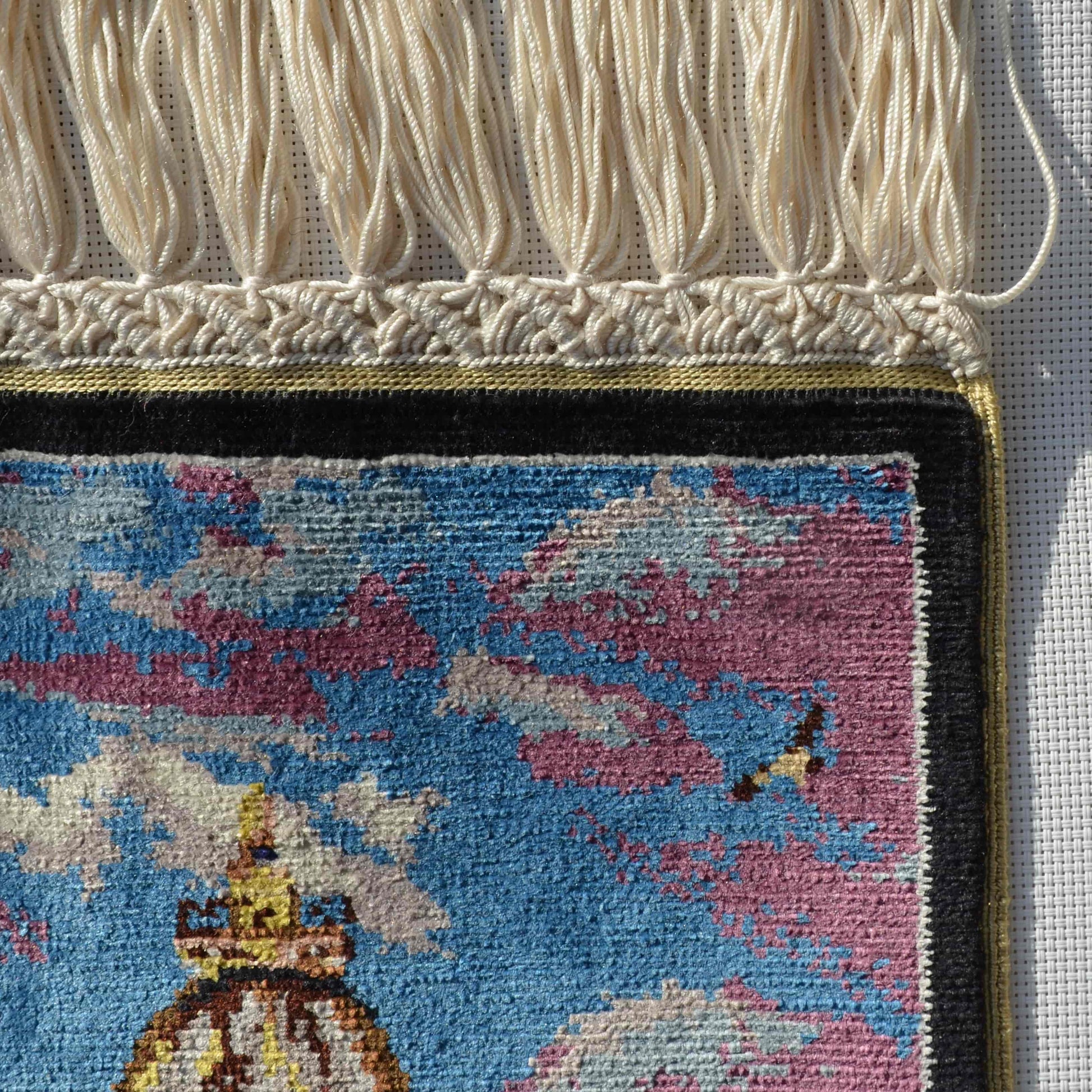 Kız Kulesi Desenli Saf İpek El Dokuma Duvar Halısı (13x19 Cm)