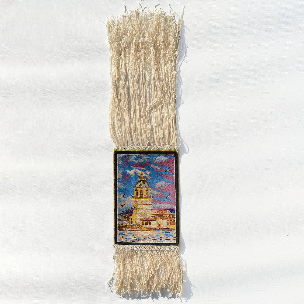 Kız Kulesi Desenli Saf İpek El Dokuma Duvar Halısı (13x19 Cm)