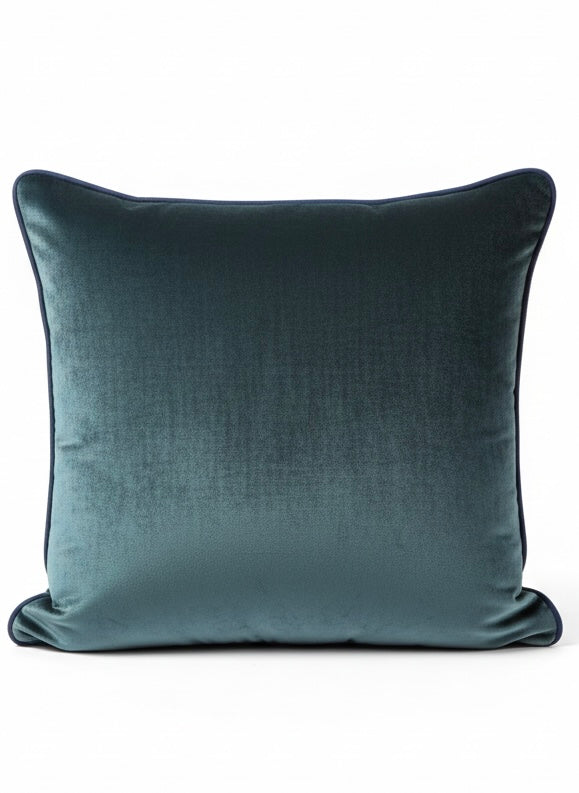 Koi, Çift Taraflı Peluş-Kadife Kırlent Kılıfı